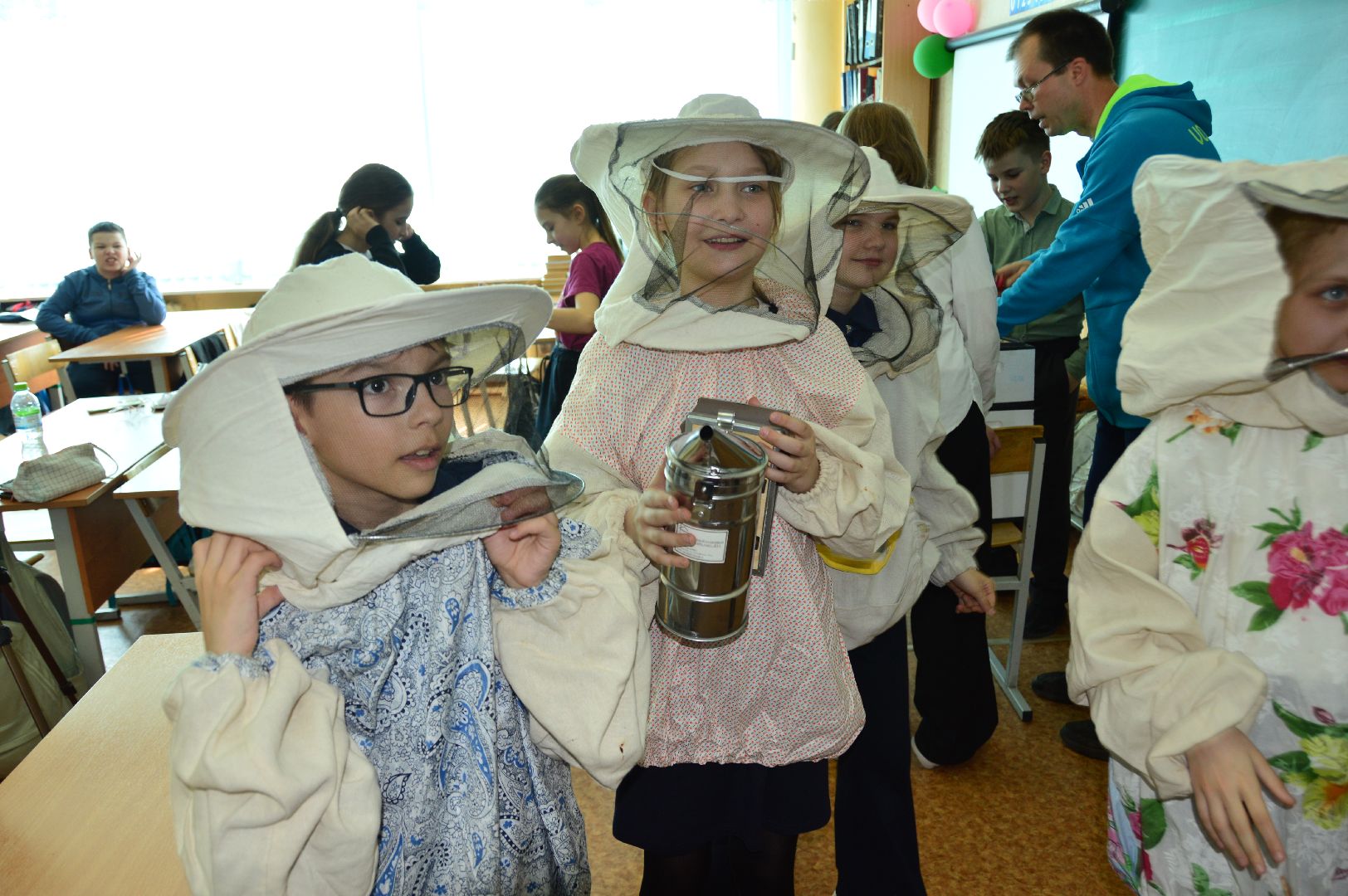 шатура, классный час, профессия родителей,пчеловод, работа мечты, село Петровское, школа 4,Селиверстов, Сильвестр,