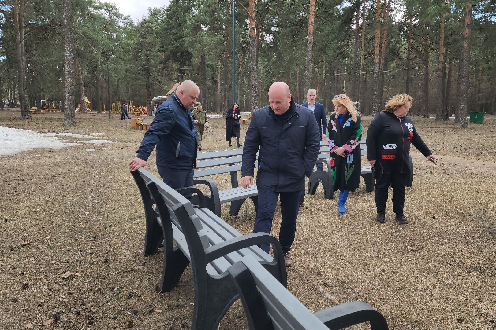 рейд чистоты, подготовка к лету, парки подмосковья, уборка территории,