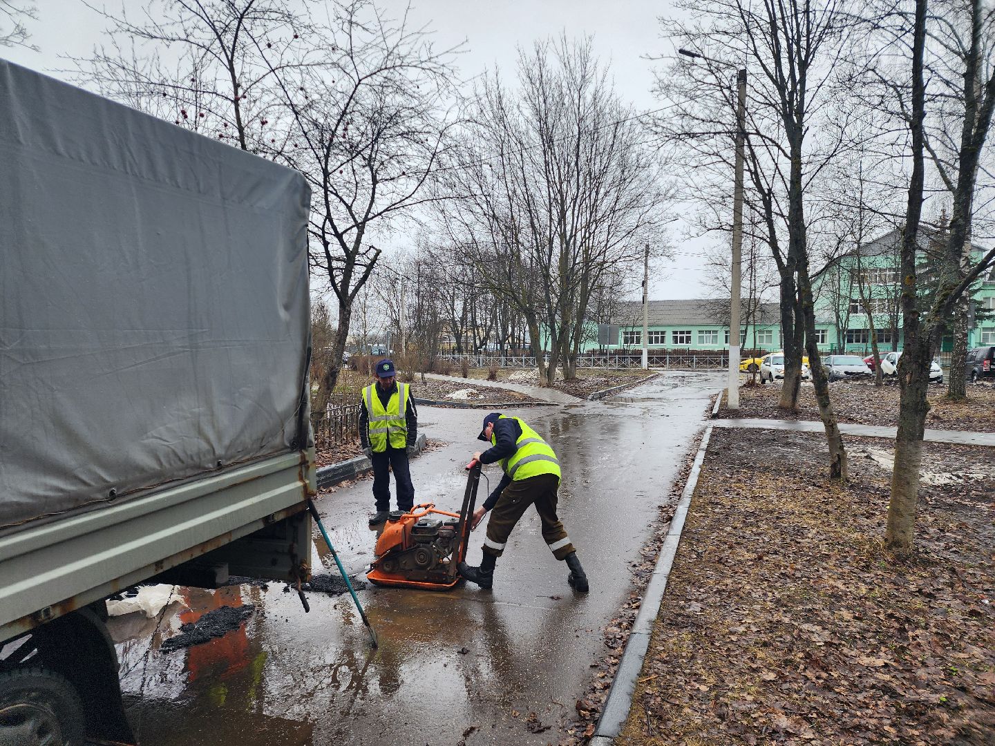 ямочный ремонт, дорожное покрытие,