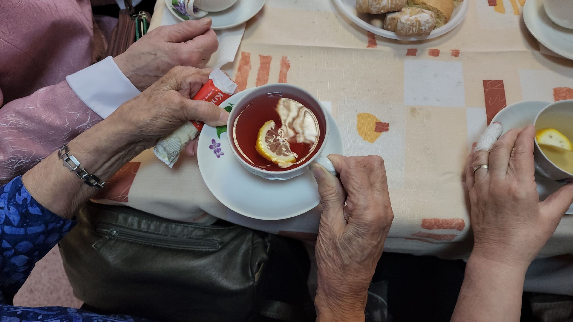 Чаепитие, Долголетие, лобня,