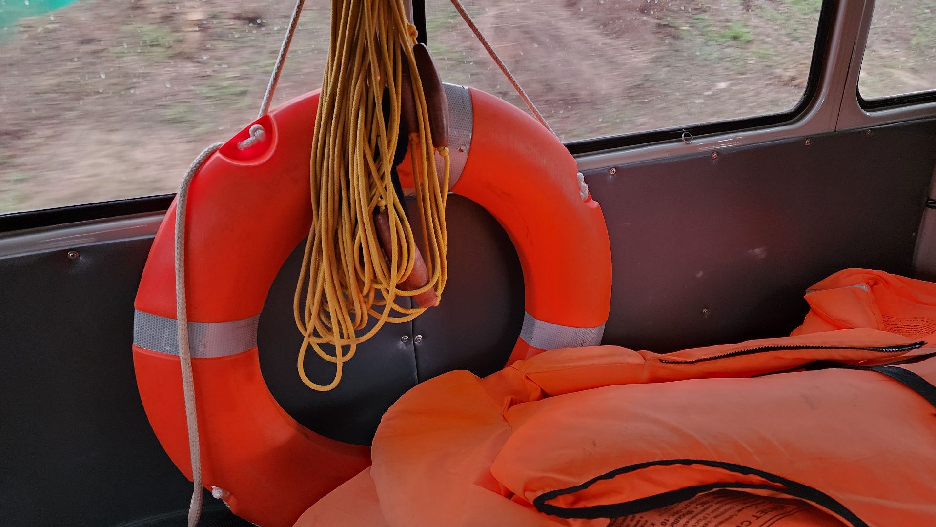 кашира, водно-спасательная станция, набережная оки, река ока, паводок, спасатели,