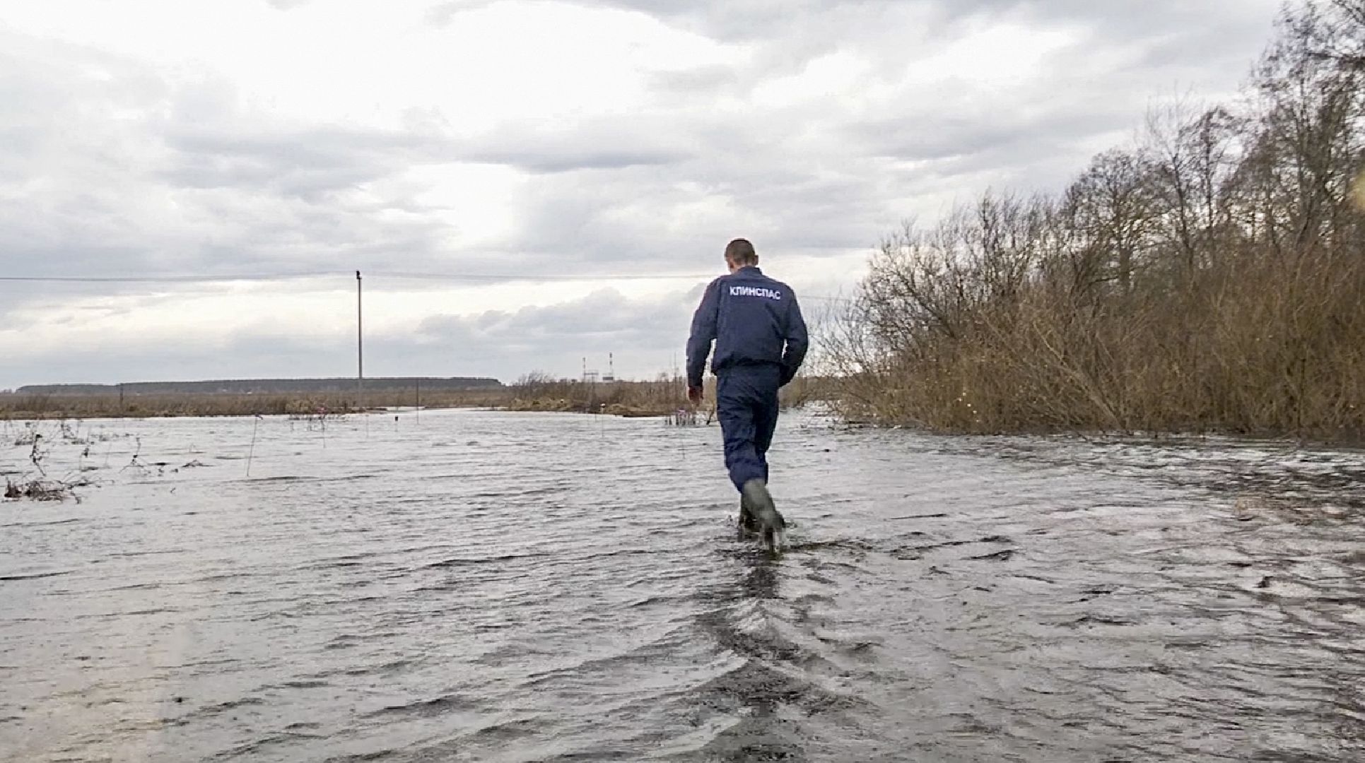Клин, общество, противопаводковые мероприятия, спасатели, весна, таяние снега,