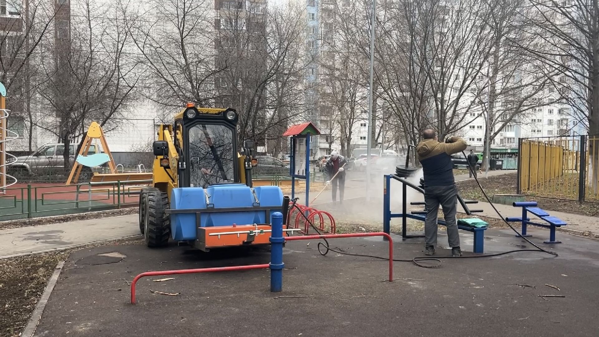 химки, месяц чистоты и благоустройства, уборка дворов, уборка города, благоустройство,