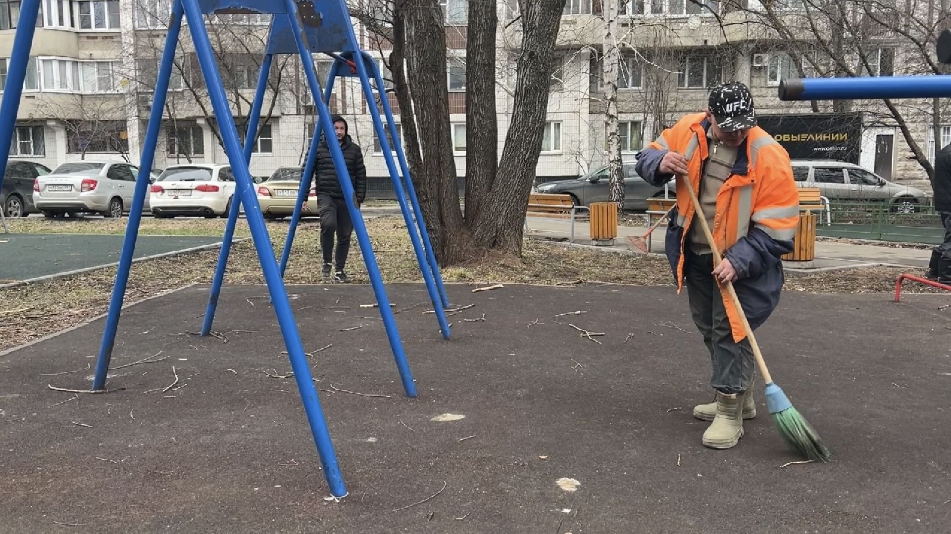 химки, месяц чистоты и благоустройства, уборка дворов, уборка города, благоустройство,