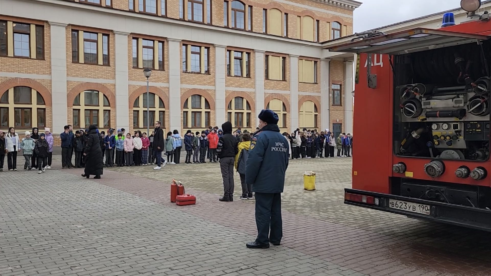 химки, школа, открытый урок, пожарная безопасность, мчс,