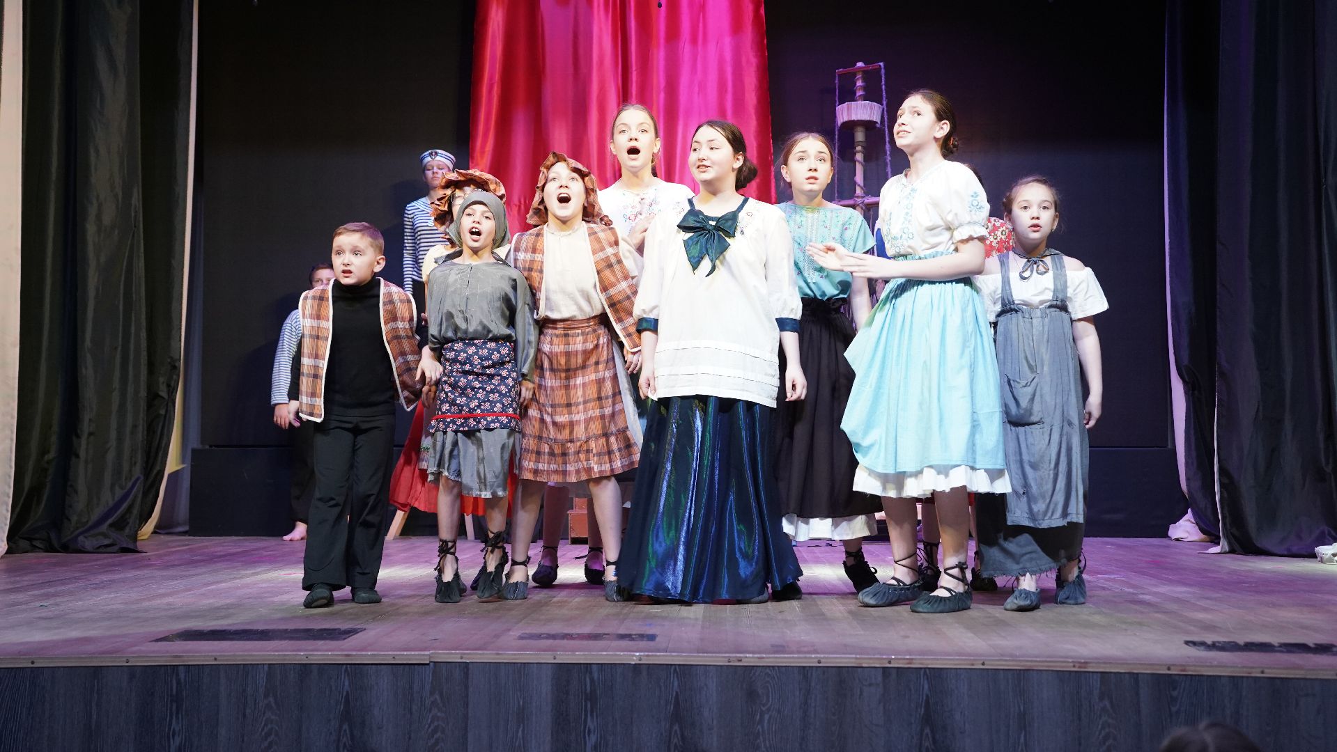 Рошаль, Фантазия, Театральная планета, областной фестиваль, театральный фестиваль, Большая Шатура,