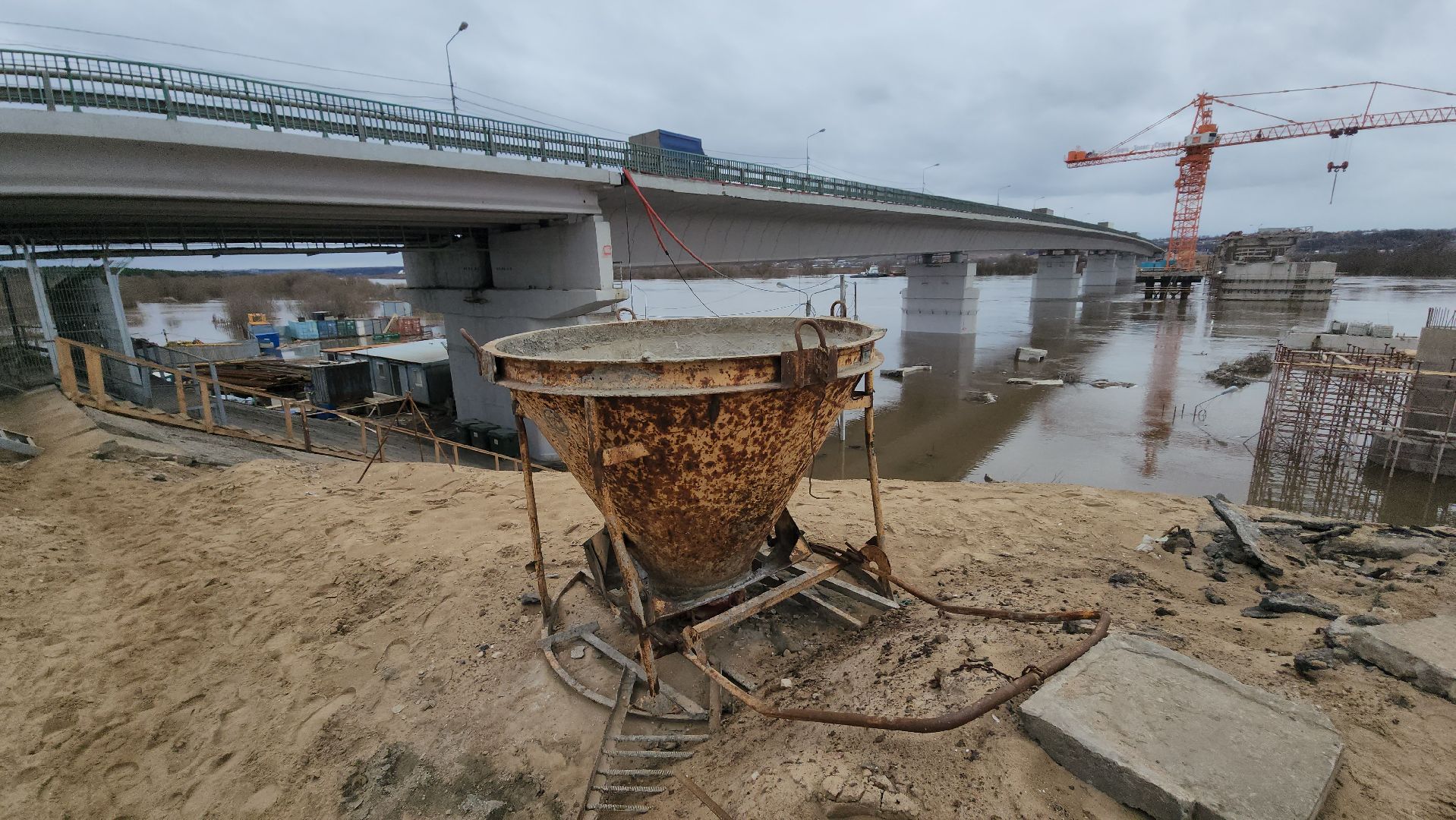 серпухов, федеральная трасса М2, мост через Оку, строительство моста, 102 км,