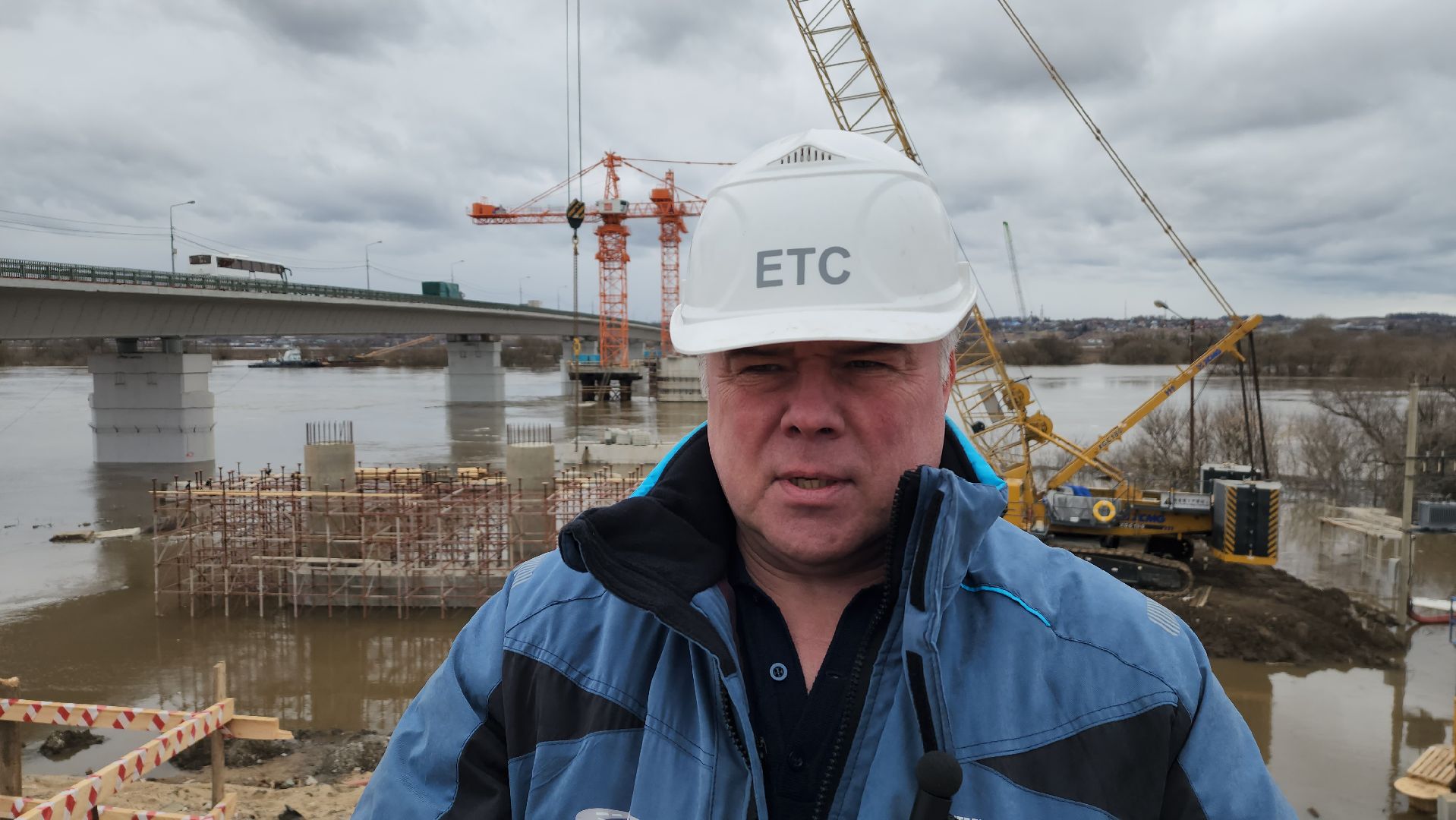 серпухов, федеральная трасса М2, мост через Оку, строительство моста, 102 км,