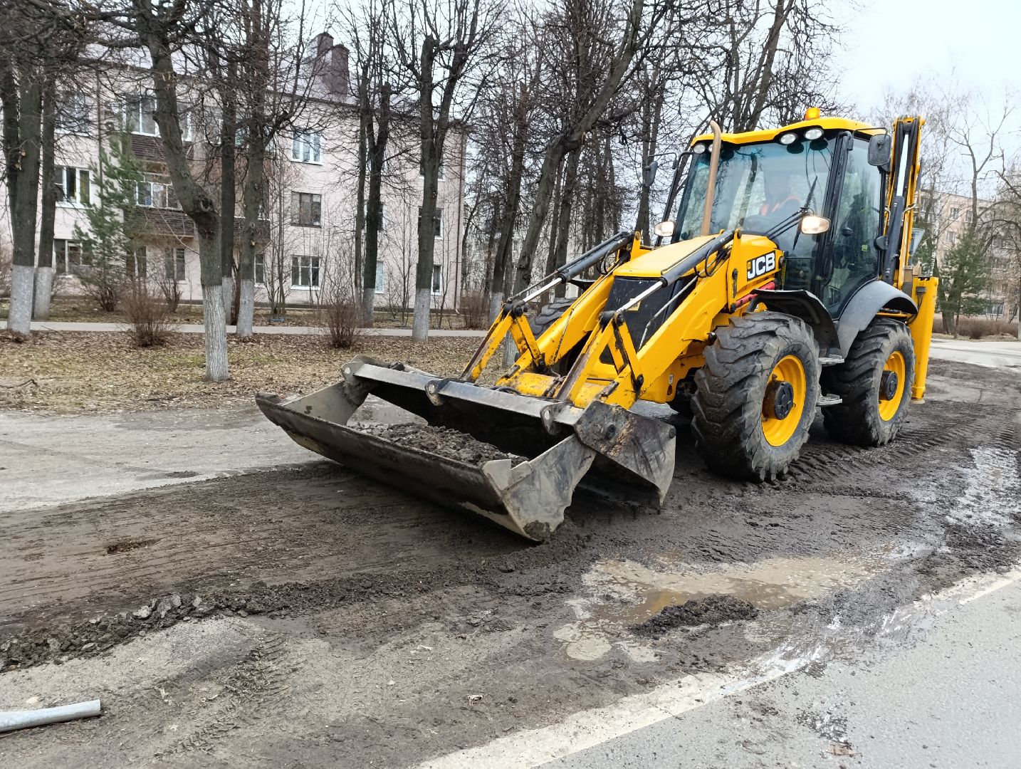 Бронницы, Благоустройство, Уборка дорог, Бронницкий Дорсервис, Уборка остановок,