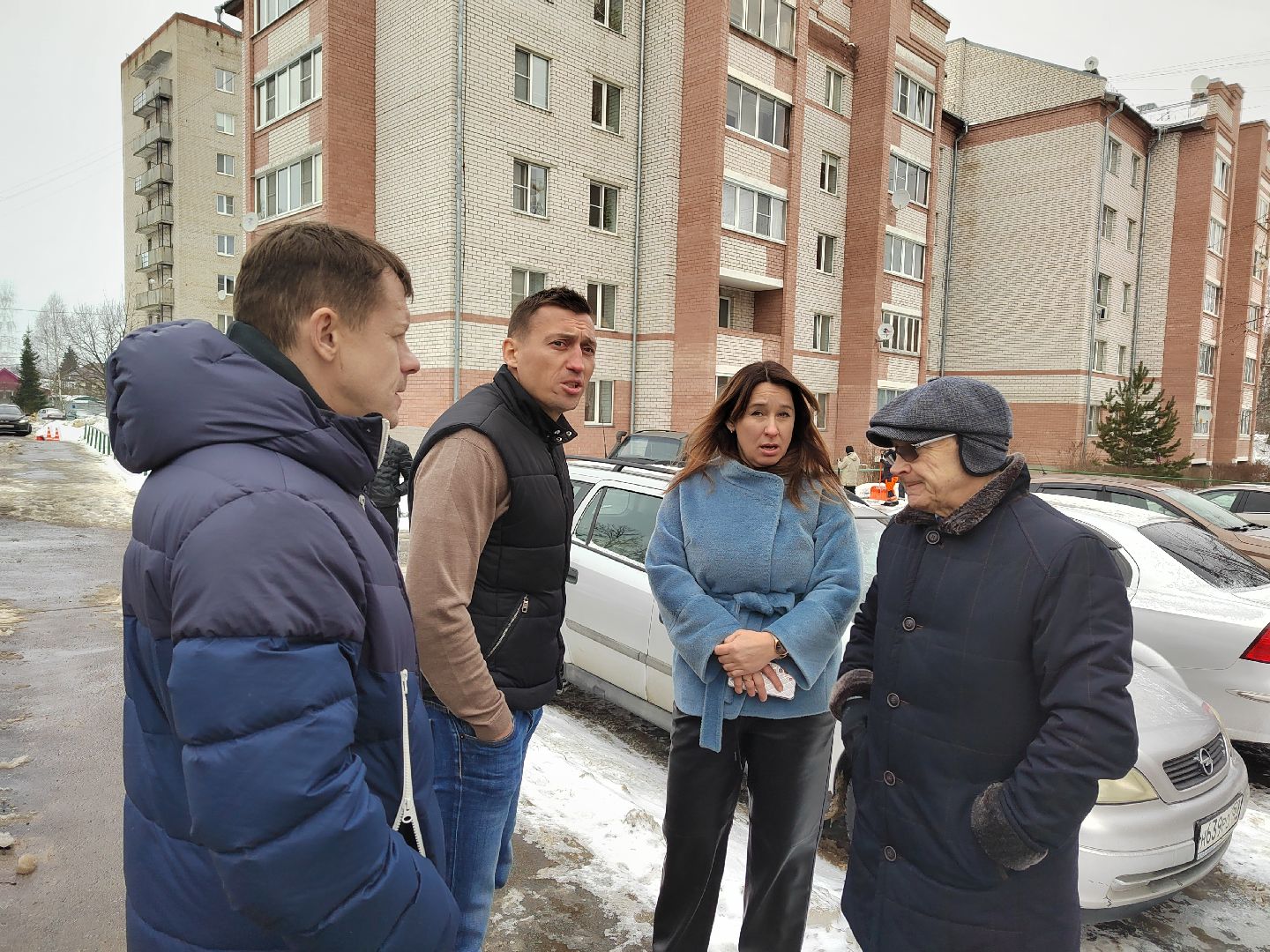 Пушкино, общество