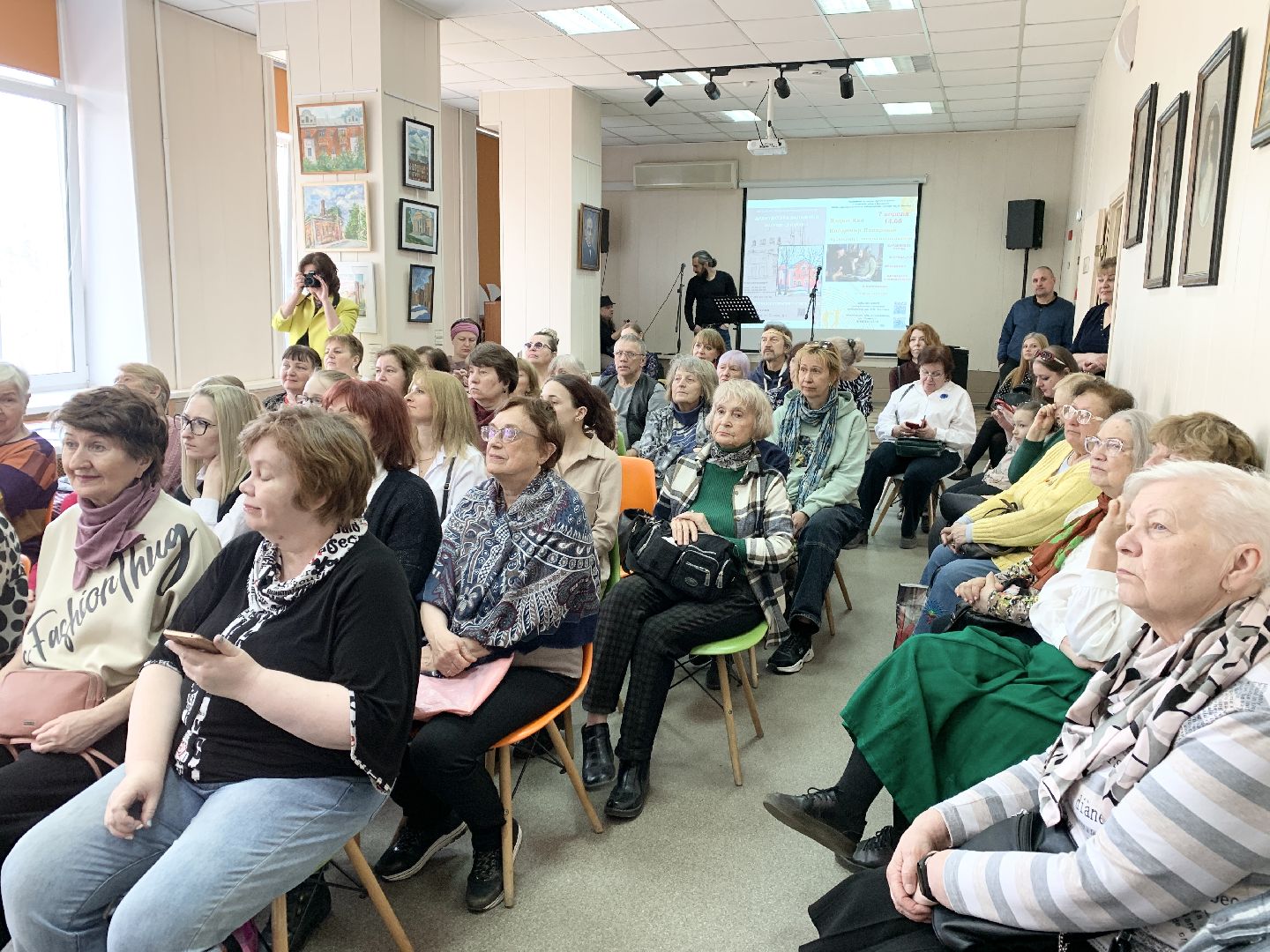 Балашиха, Подмосковье, Выставки, Ассоциация художников-пленэристов, Архитектура Балашихи, Библио-холл, Библиотеки,