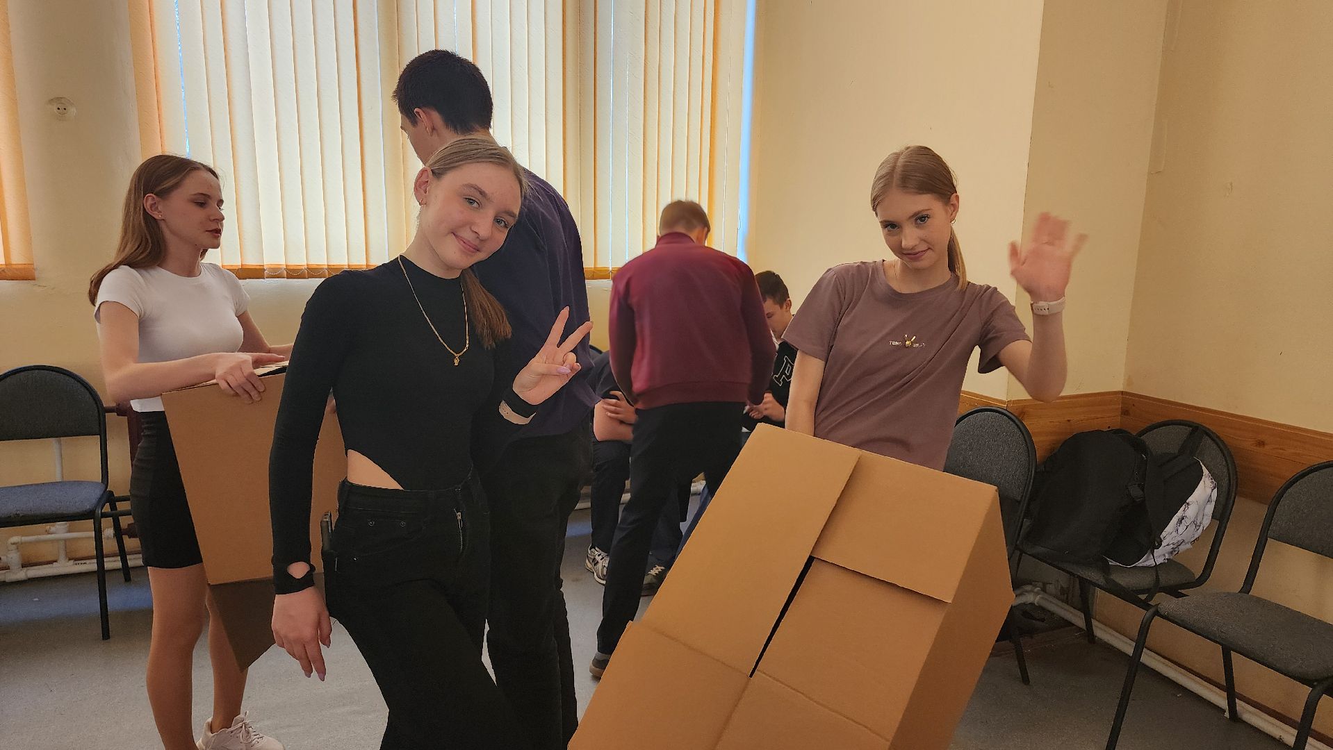 кашира, школа 4, спектакль, театр, федеральный проект, 9 мая, день победы,