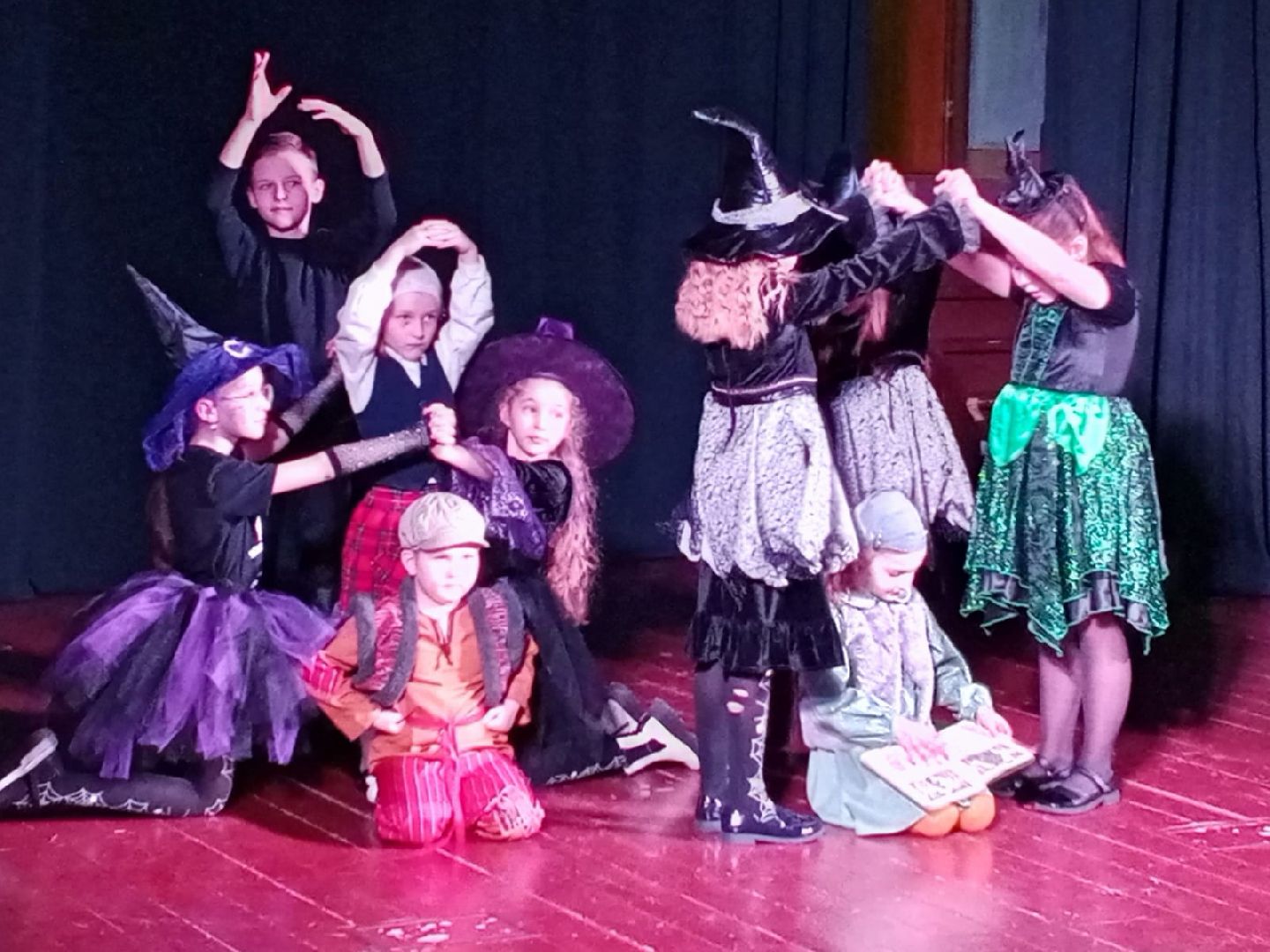 пушкино, спектакль, ведьма, дети, театральная студия,
