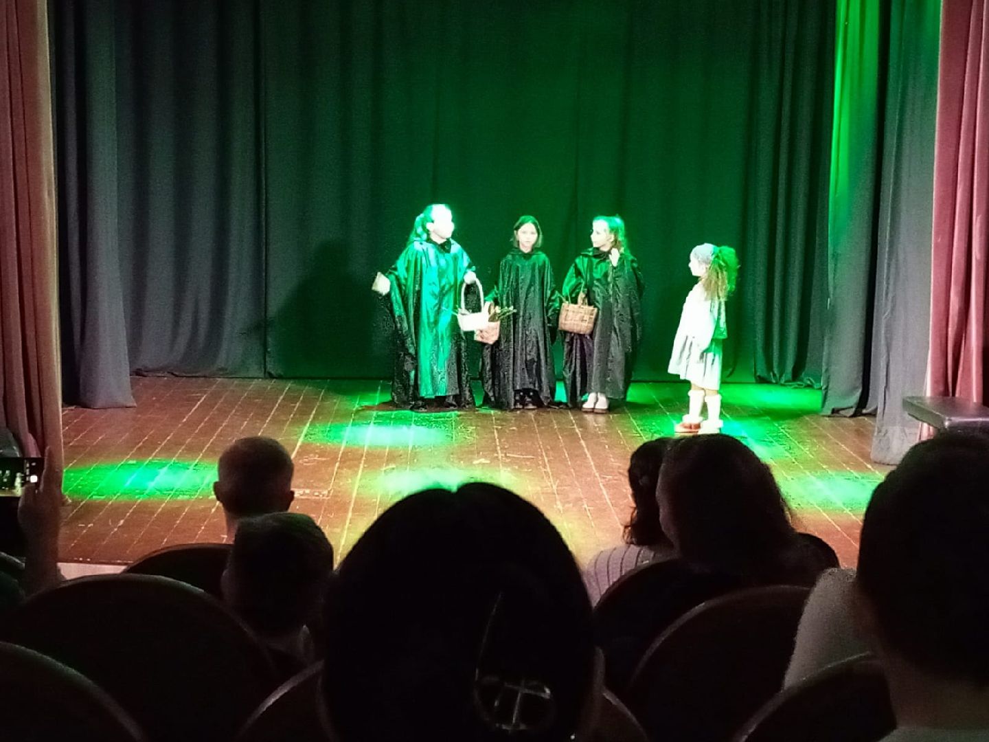 пушкино, спектакль, ведьма, дети, театральная студия,