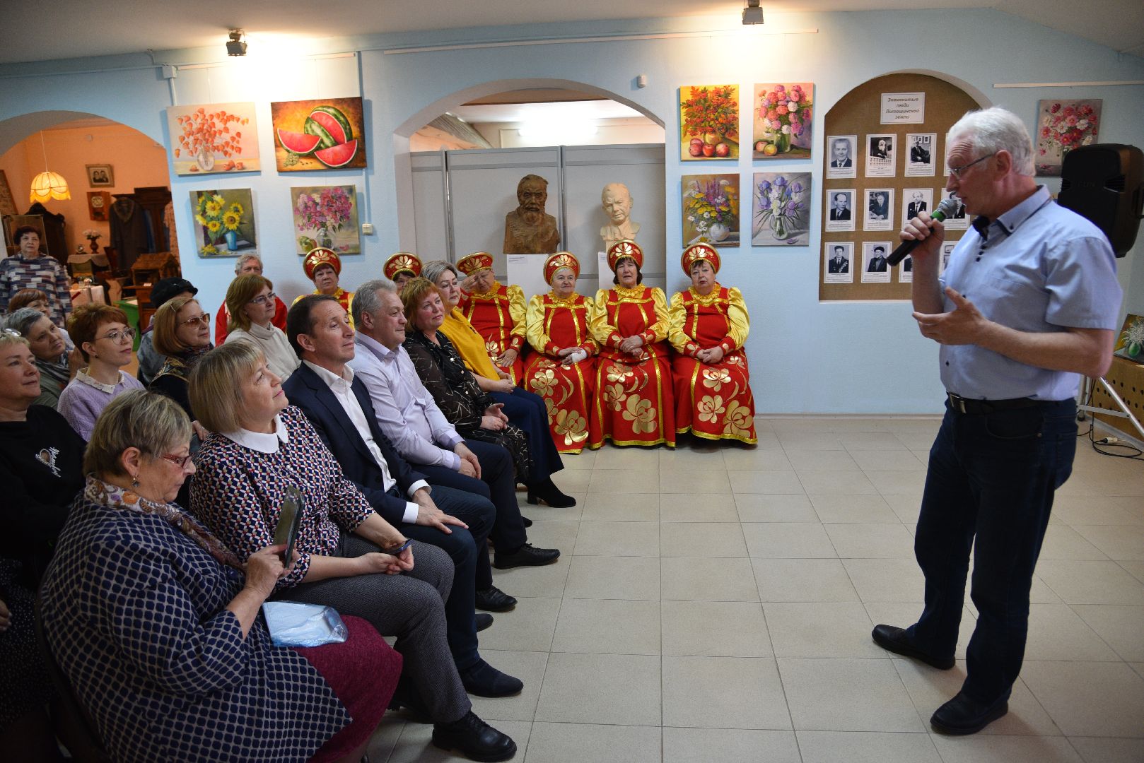 лотошино, лотошинский музей, выставка картин,