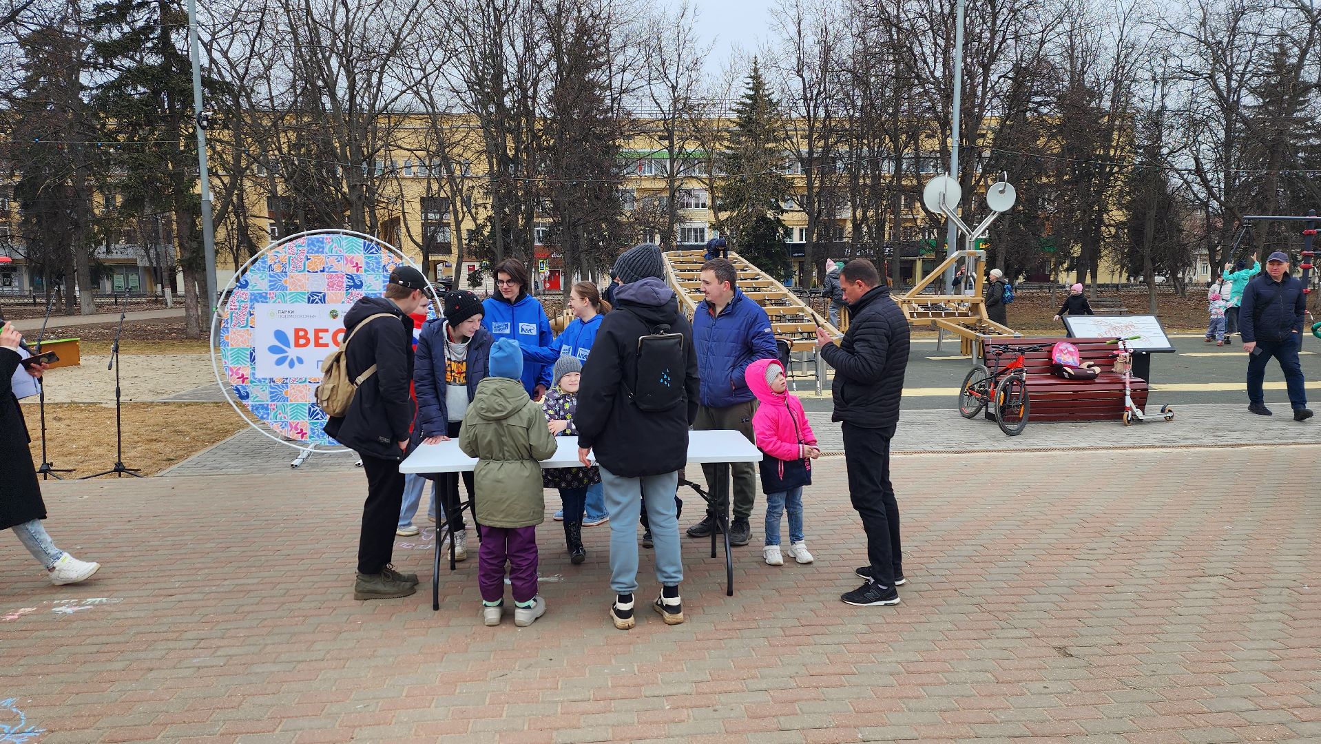 парк культуры и отдыха, молодая гвардия, волонтеры, город-сад, Ксения Лилеева, Ольга Пушкарева, Татьяна москвина, Пернатые в парках,