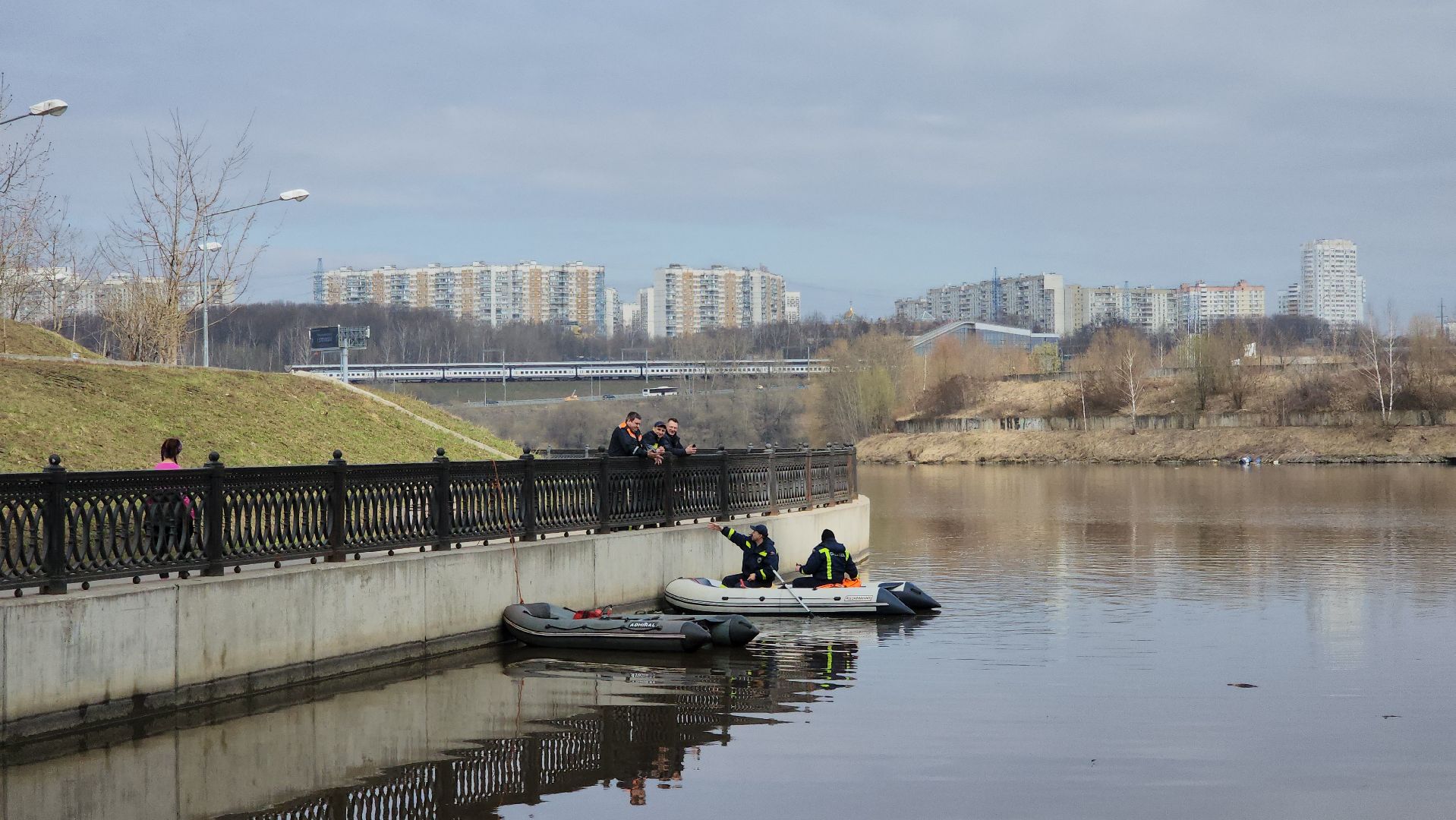 красногорск, чп, экология, нефть, москва-река,