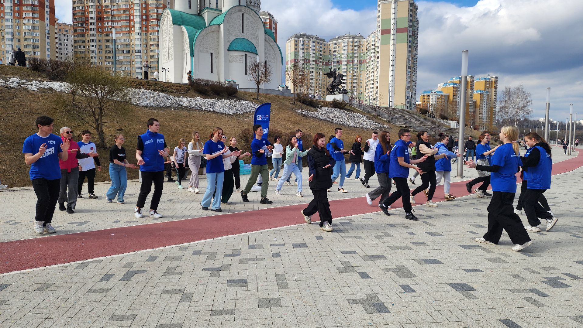 молодая гвардия подмосковья, красногорск, павшинская пойма, субботник,день здоровья,