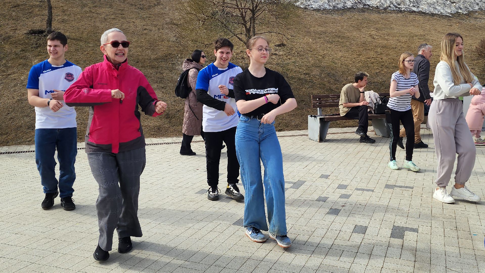 молодая гвардия подмосковья, красногорск, павшинская пойма, субботник,день здоровья,