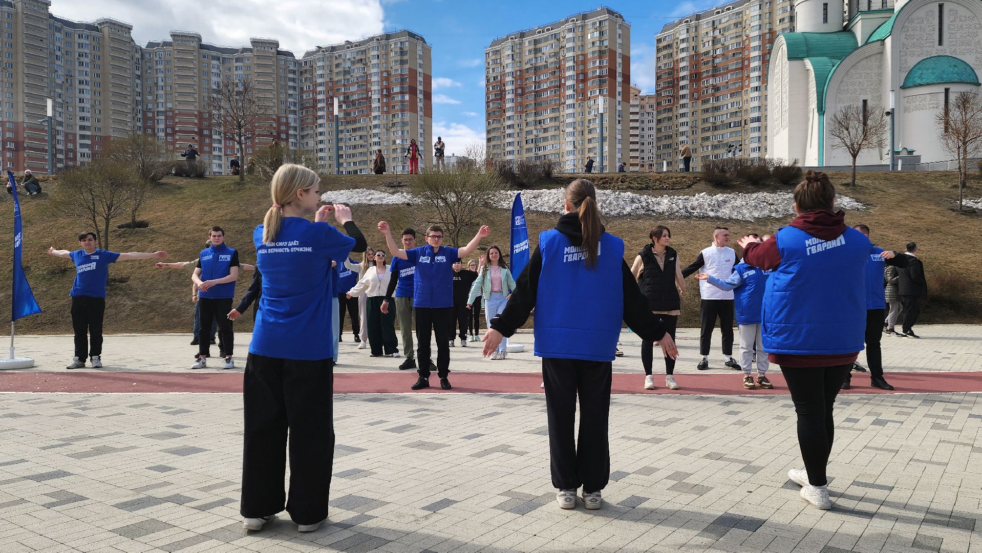 молодая гвардия подмосковья, красногорск, павшинская пойма, субботник,день здоровья,