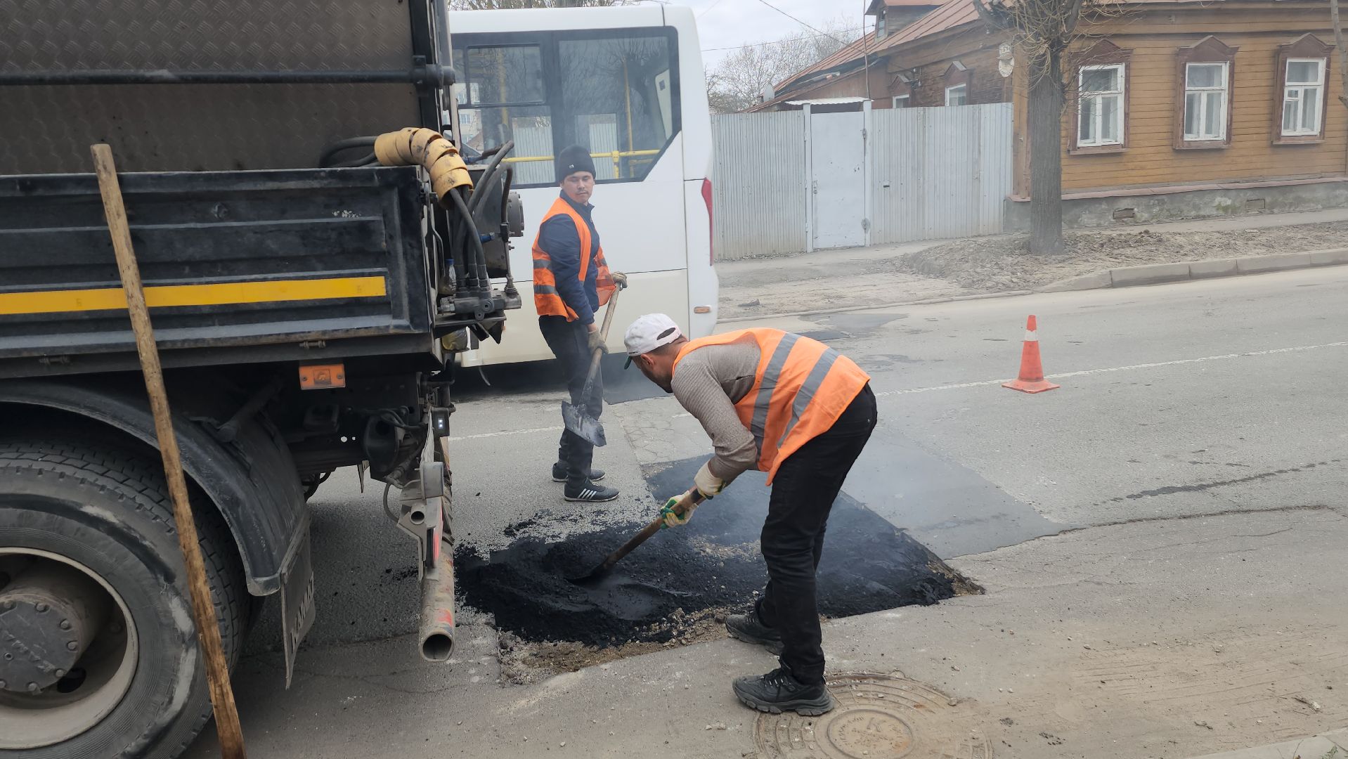 серпухов, улица карла маркса, ремонт дороги, комбинат благоустройства, асфальт,