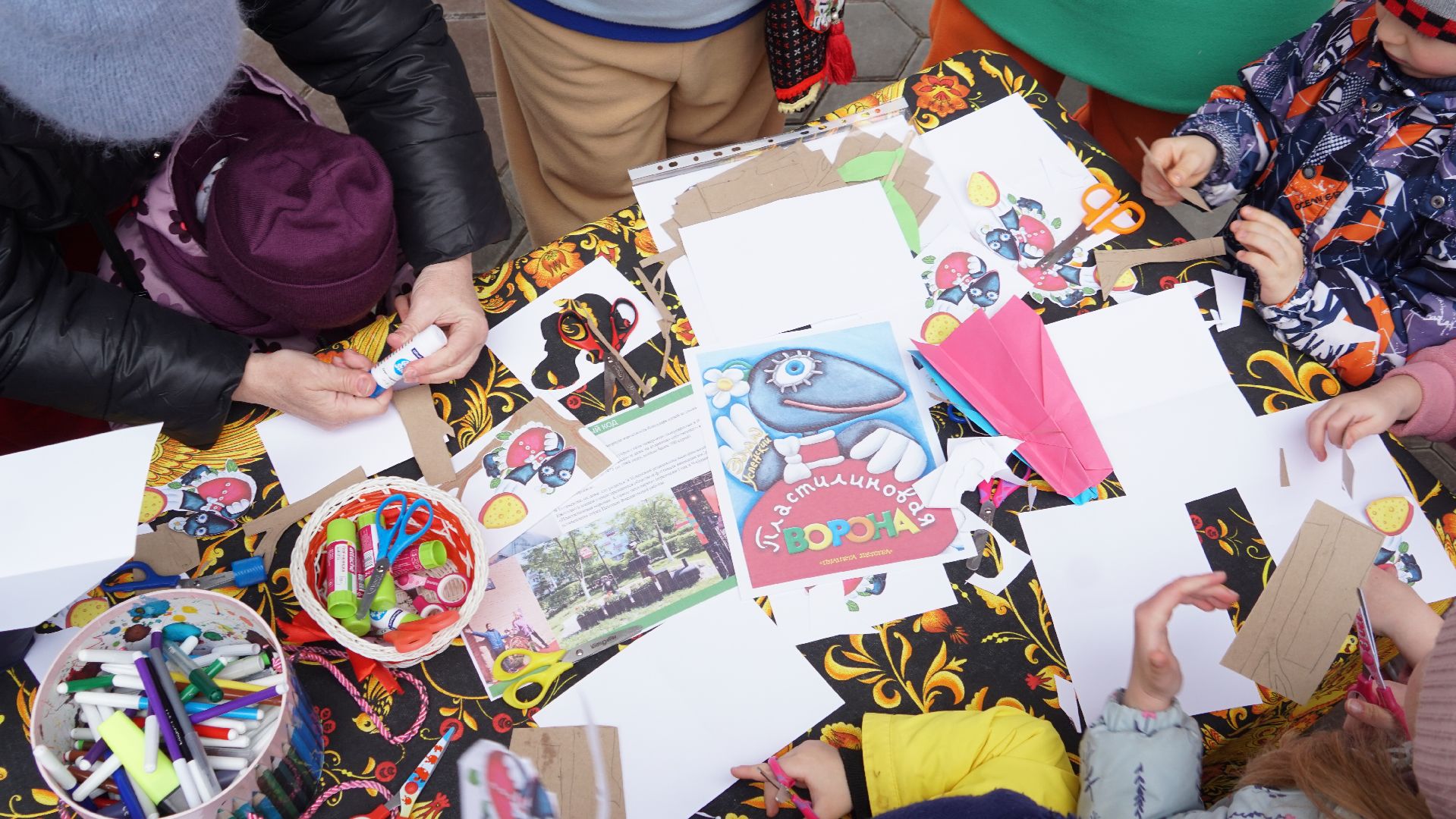 егорьевск, парк, парк 200 лет Егорьевску, птицы, пластилиновая ворона, пернатые в парке, голоса птиц, дети,