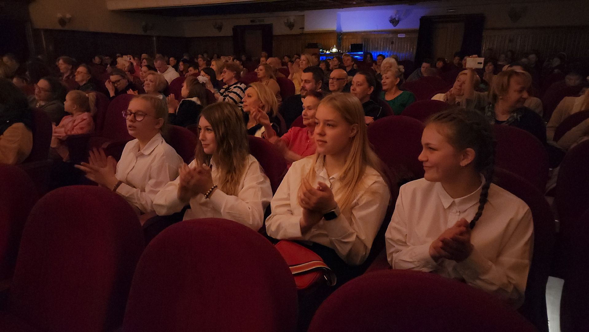 кашира, отчетный концерт, детская школа искусств, дк им ленина, хор, оркестр, сольные номера,