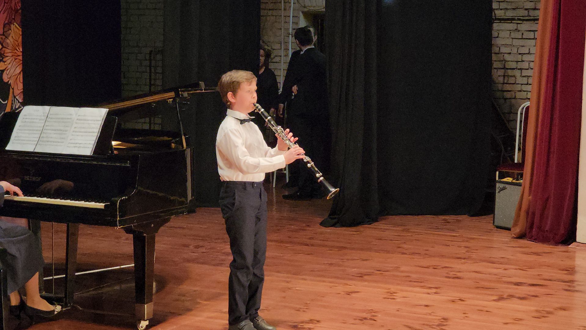 кашира, отчетный концерт, детская школа искусств, дк им ленина, хор, оркестр, сольные номера,