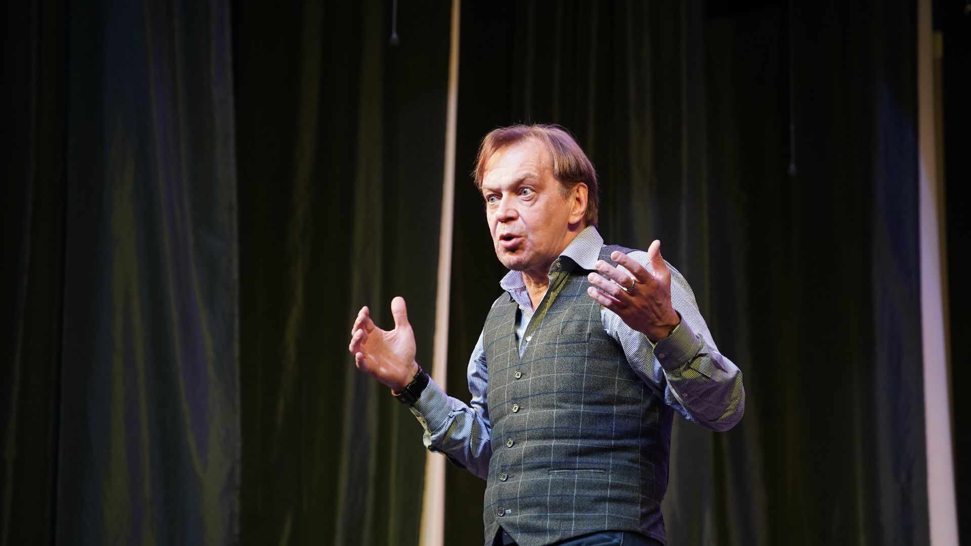 Театральная планета, областной фестиваль, театр, детский театр, молодежный театр, Рошаль, Большая Шатура, театральная студия Фантазия,Михаил Горевой,