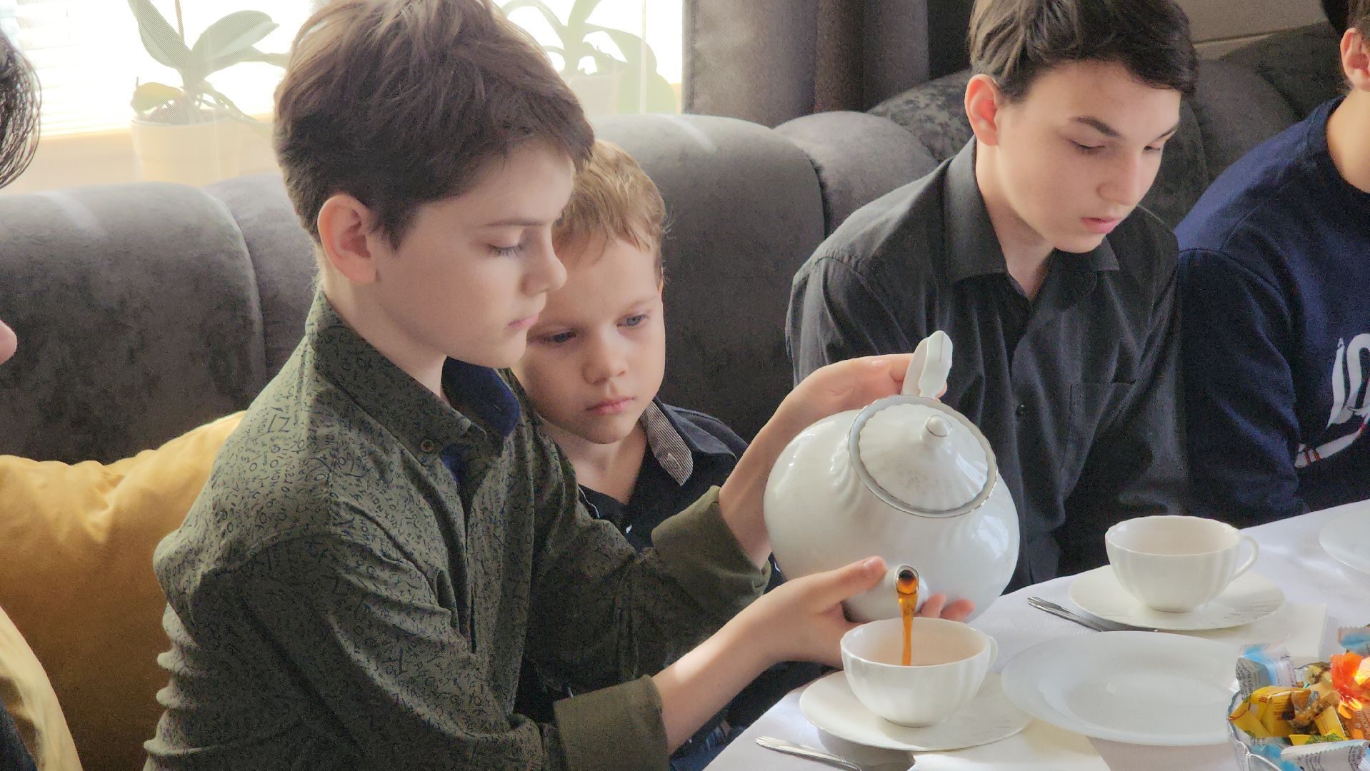 руза, запорожье, рузский городской округ, московская область, подмосковье, приемные дети, приемная семья,