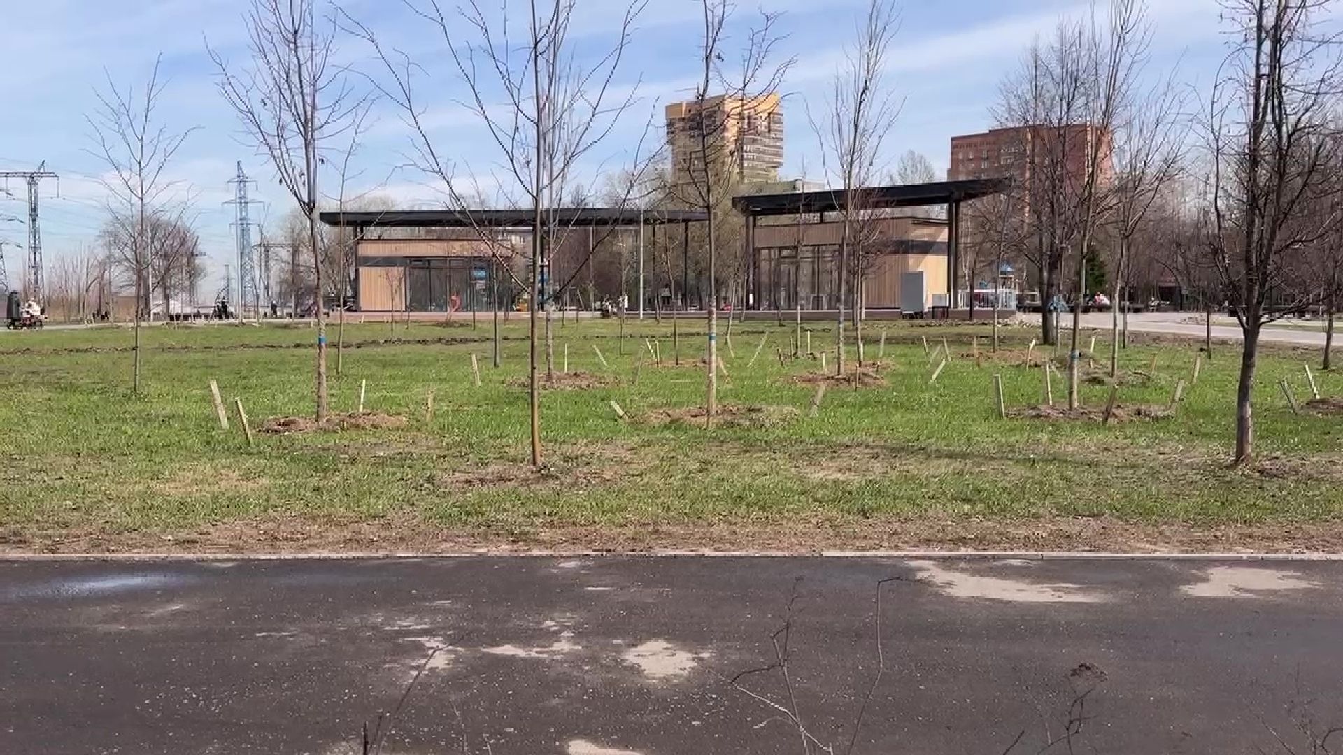 Реутов, парки, благоустройсво, уборка города, субботник, чистим, моем,