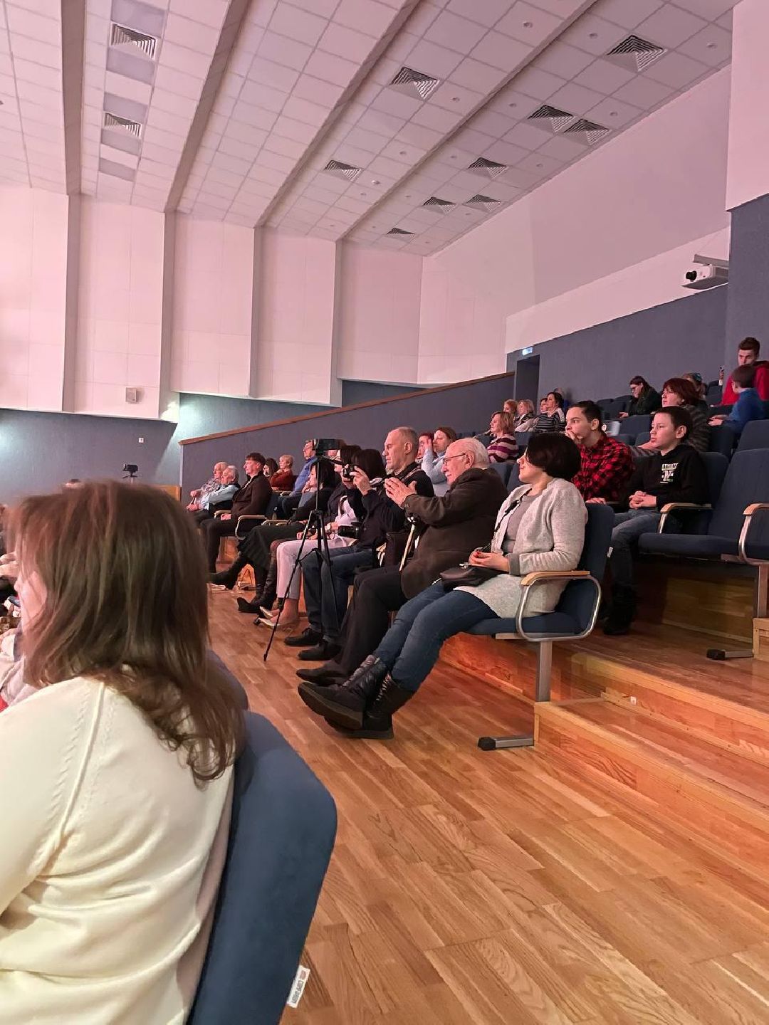 Краснознаменск, общество