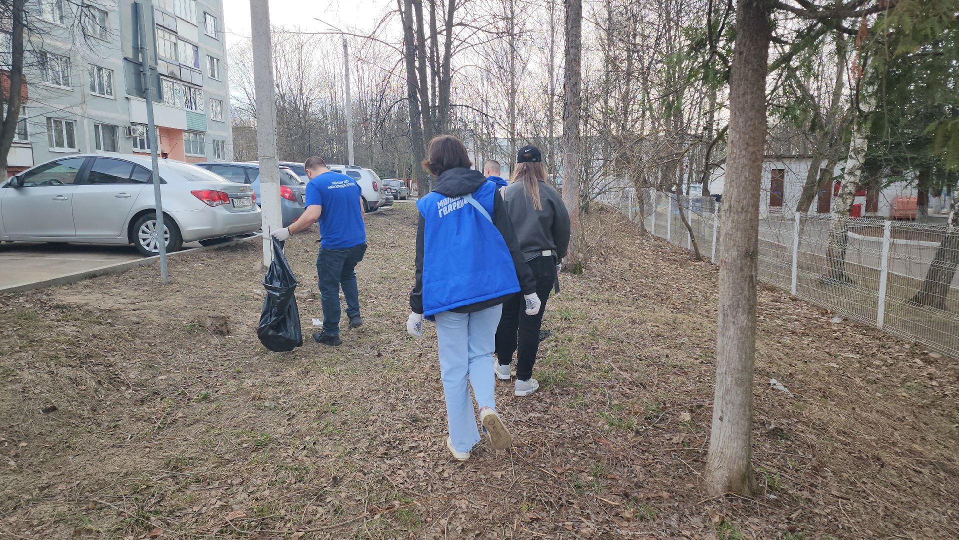 кашира, молодая гвардия, волонтеры, уборка, субботник, мусор, кашира-3,