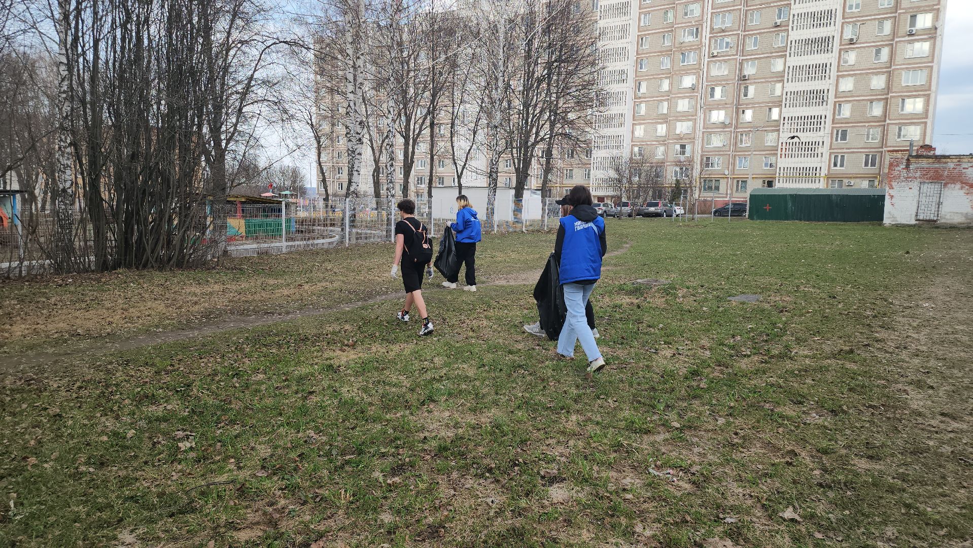 кашира, молодая гвардия, волонтеры, уборка, субботник, мусор, кашира-3,