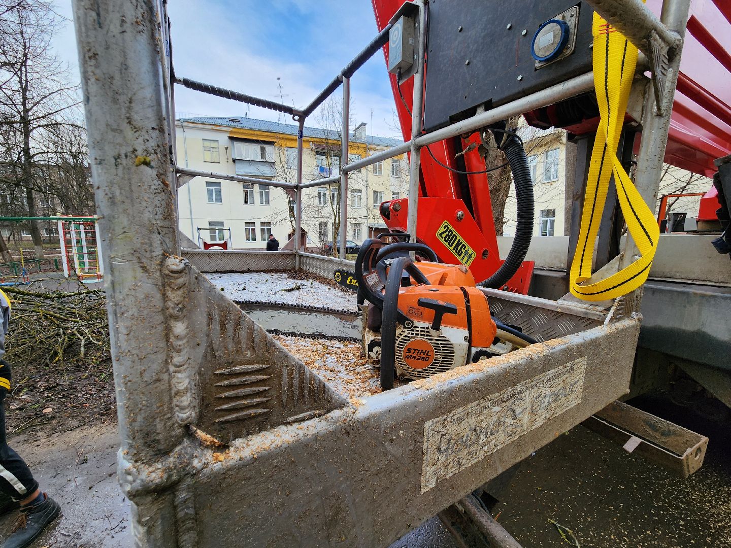 благоустройство, благоустройство 2024, аварийные деревья, тучково, руза, рузский городской округ, подмосковье, опиловка,