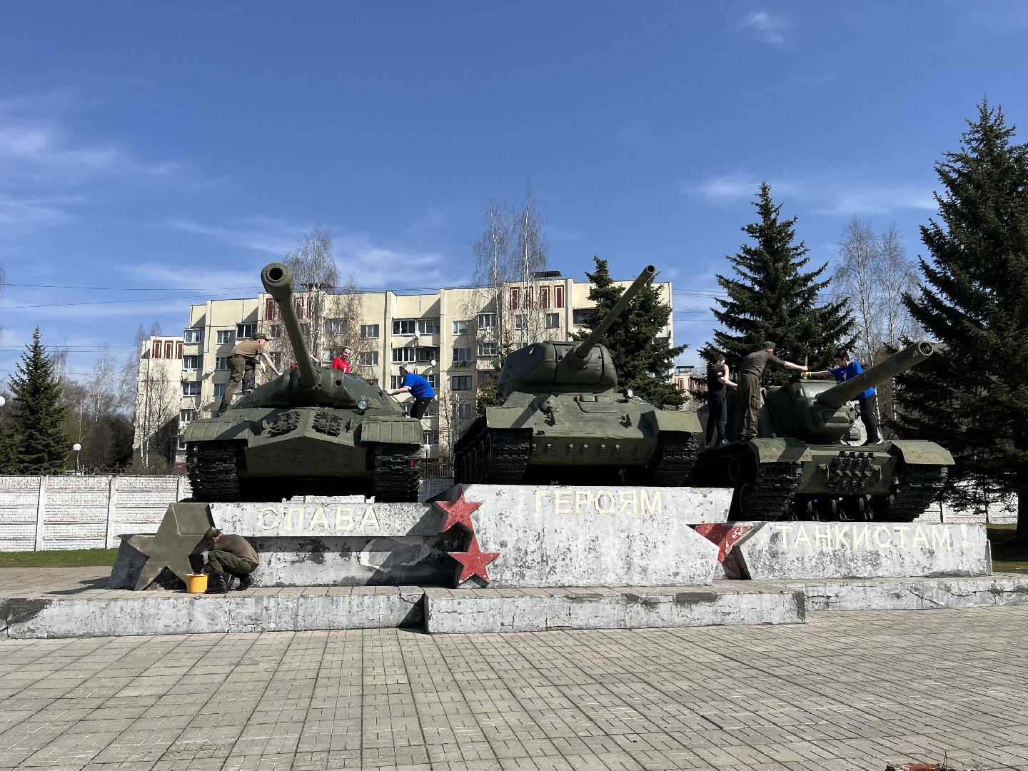 наро-фоминск, наро-фоминский городской округ, три танка, Субботник, движение первых,