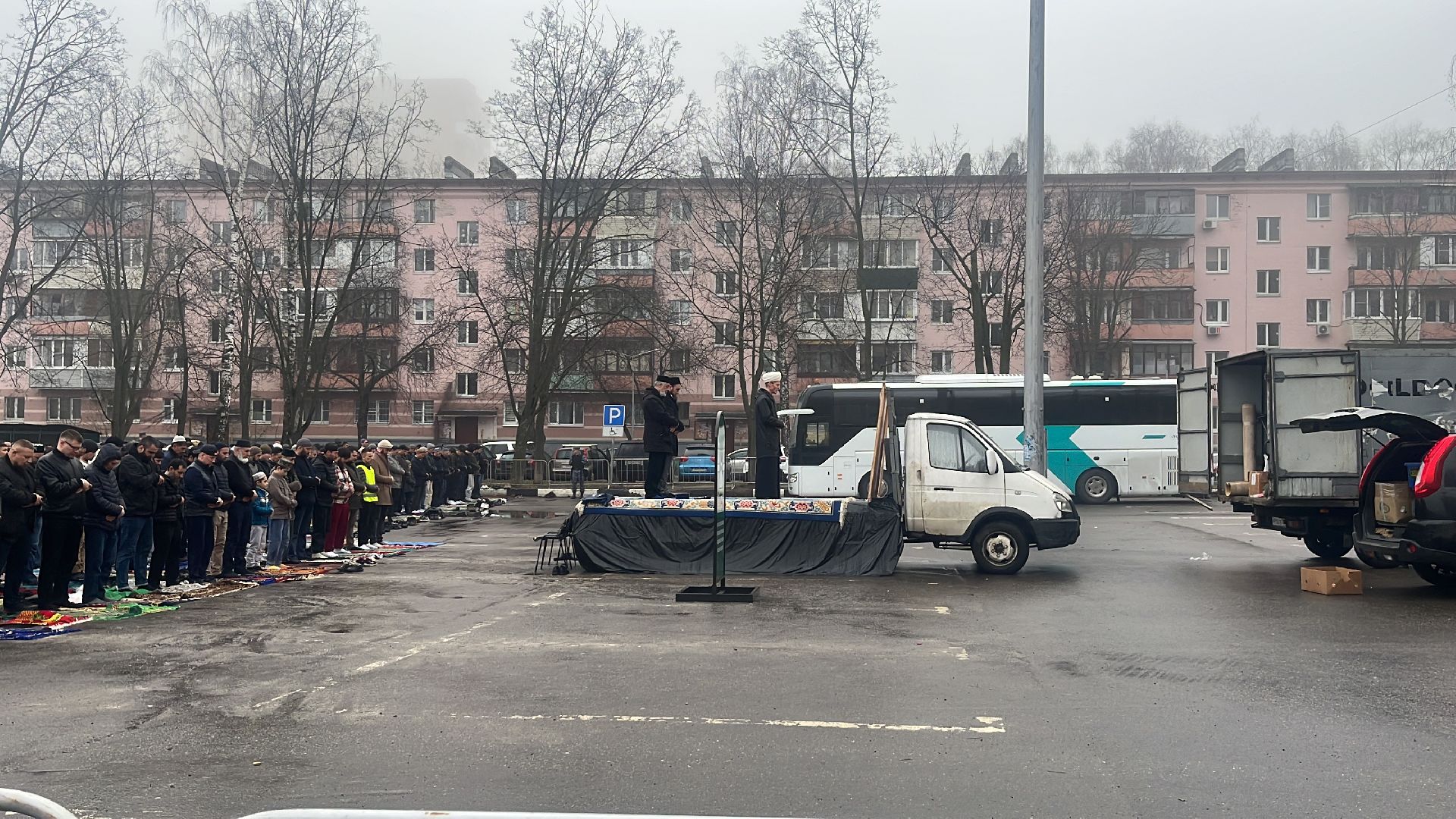 ураза-байрам, мусульманская община, праздник, молитва, намаз,