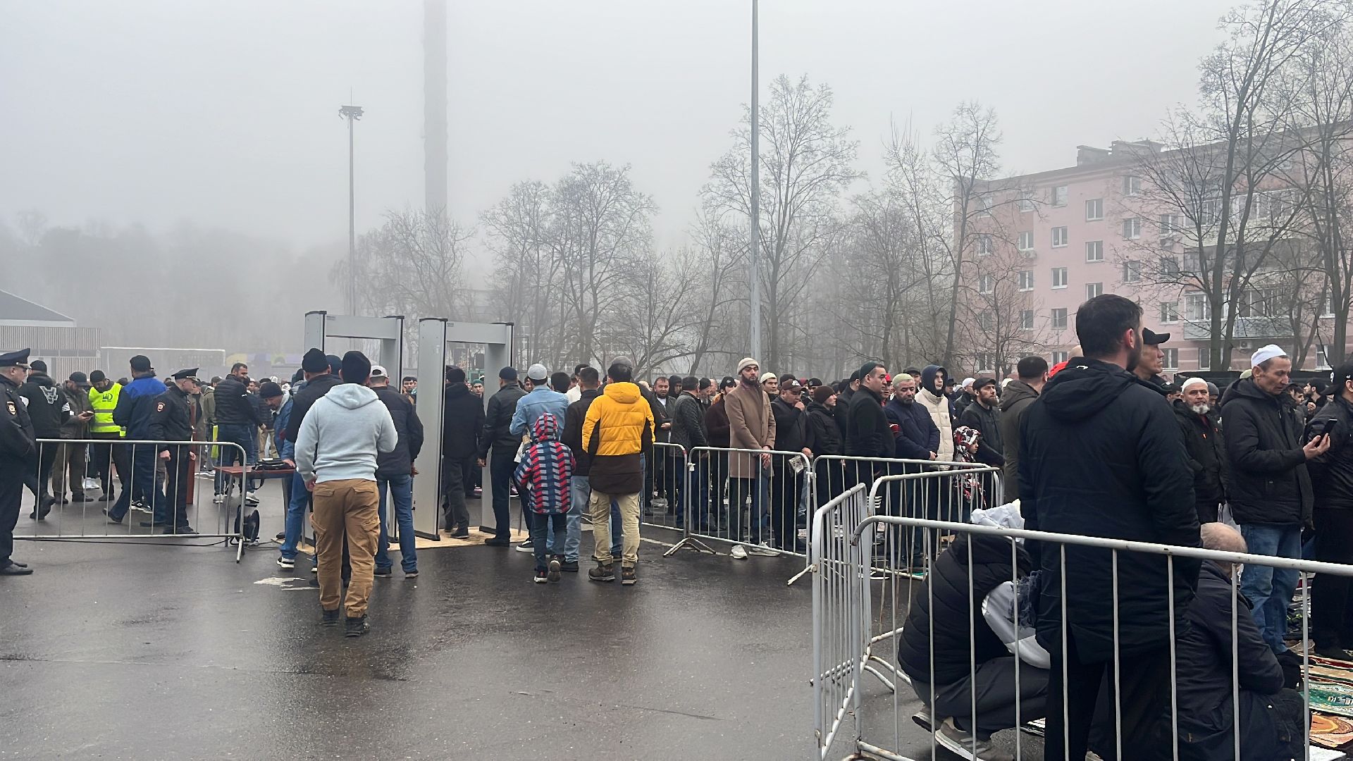 ураза-байрам, мусульманская община, праздник, молитва, намаз,