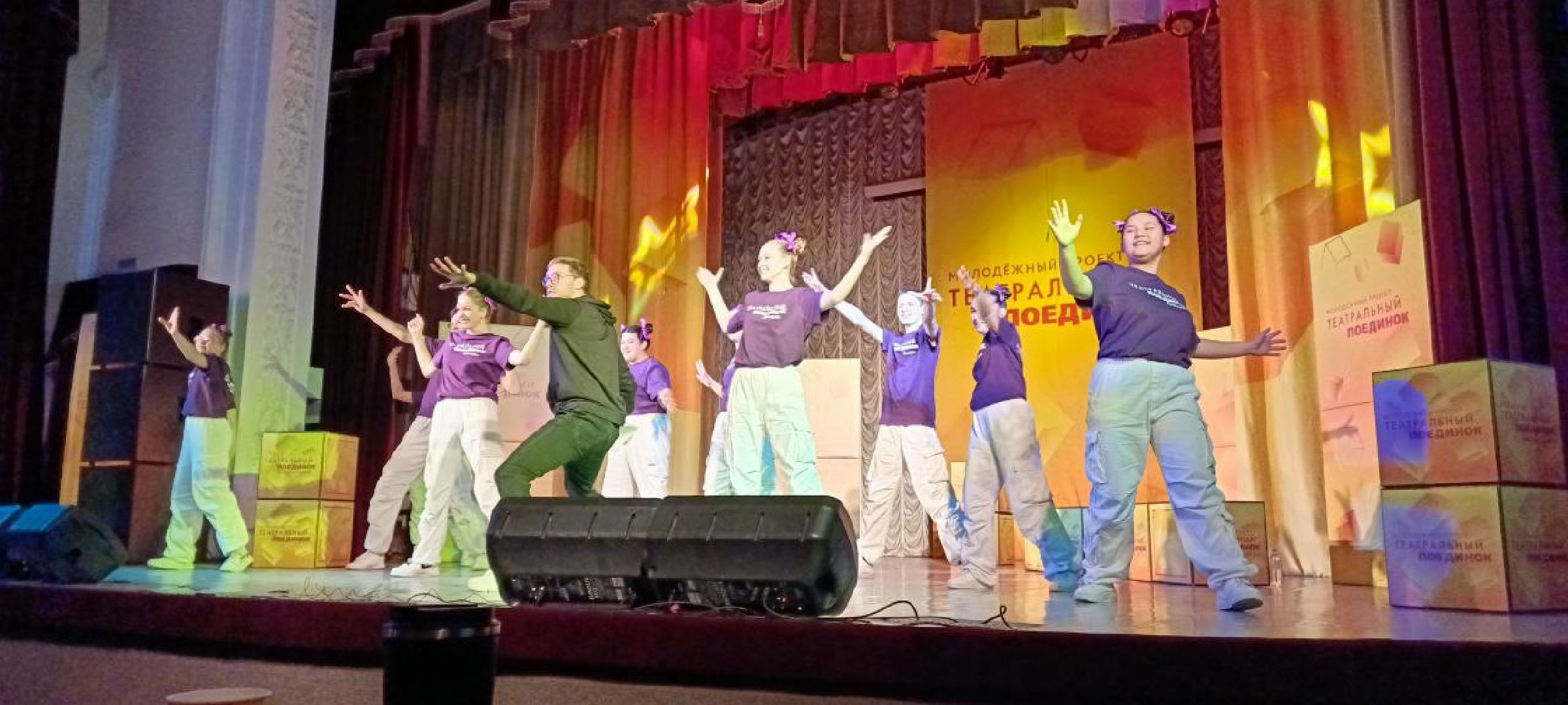 Дмитров, Театральный поединок, Театр Колесо,