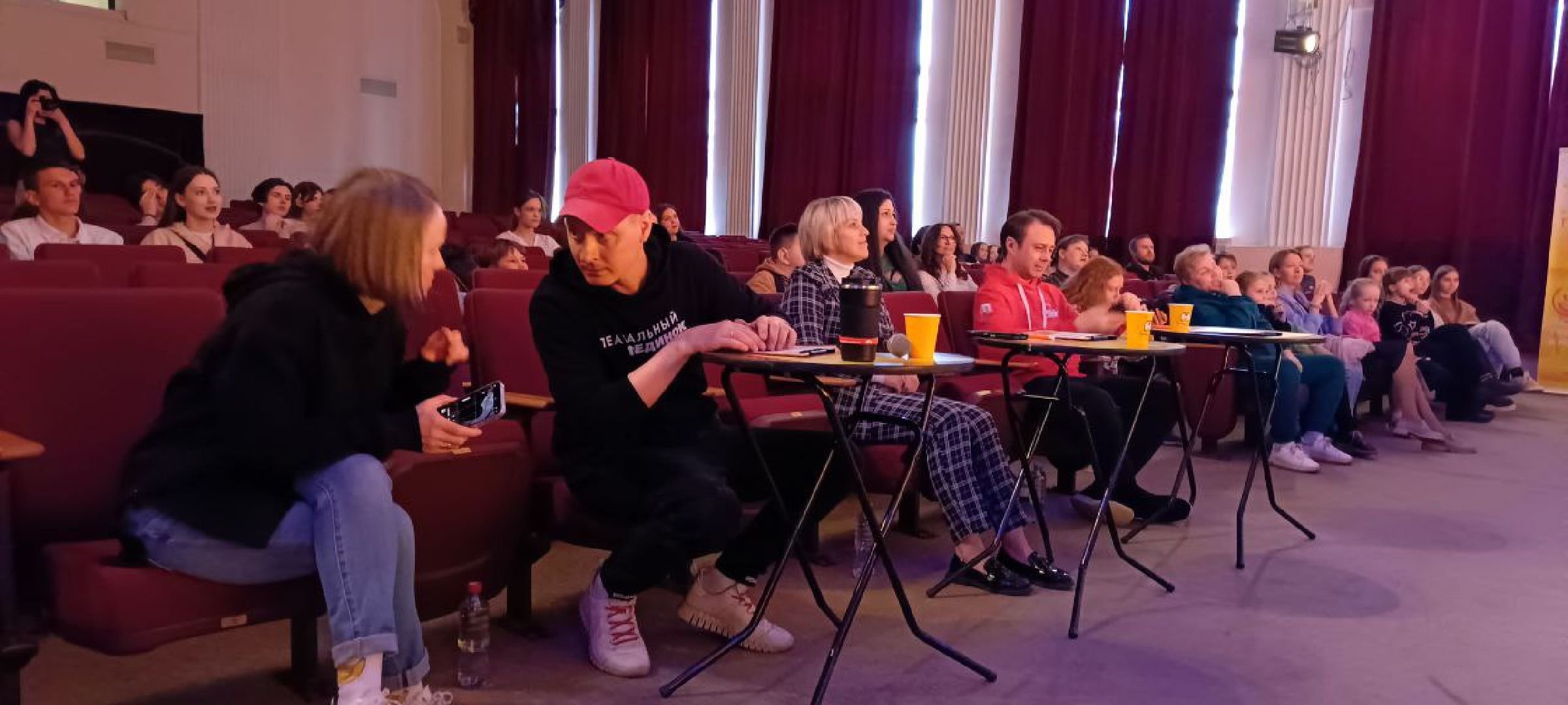 Дмитров, Театральный поединок, Театр Колесо,