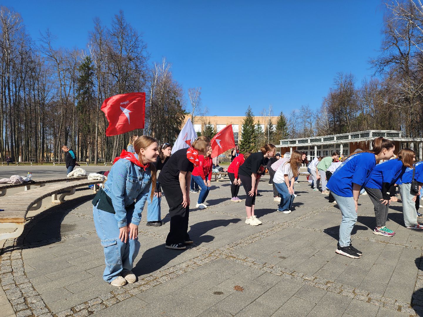 воскресенск, молодежь, зарядка, зож, парк кривякино, день космонавтики