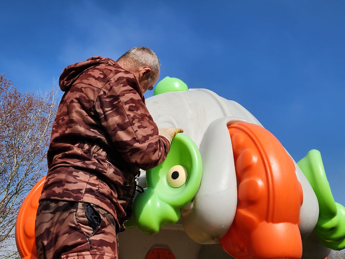 воскресенск, детская площадка, уборка детских площадок, дети,