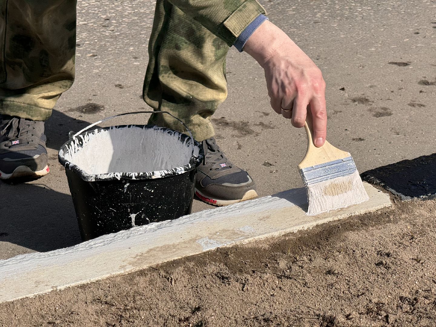 покраска, коммунальная служба, шаховская, бордюр,