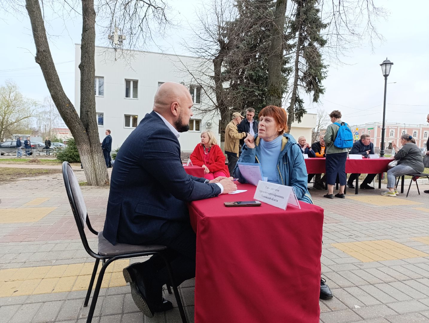 Бронницы, Выездная администрация, Озеленение, капремонт кровли,