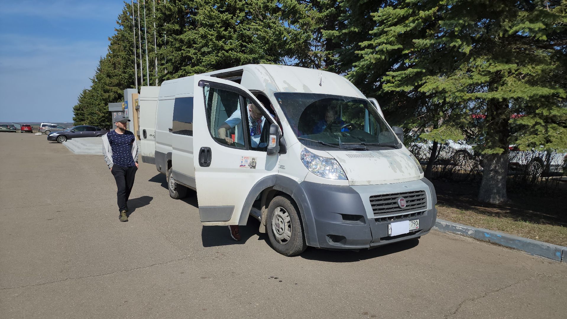 кашира, гуманитарная помощь, молодая гвардия, донбасс, волонтеры, днр,