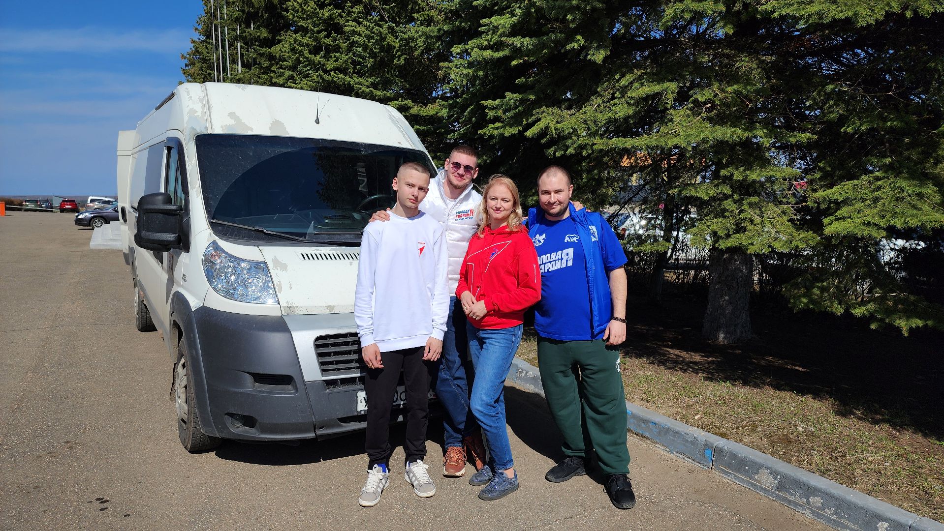 кашира, гуманитарная помощь, молодая гвардия, донбасс, волонтеры, днр,