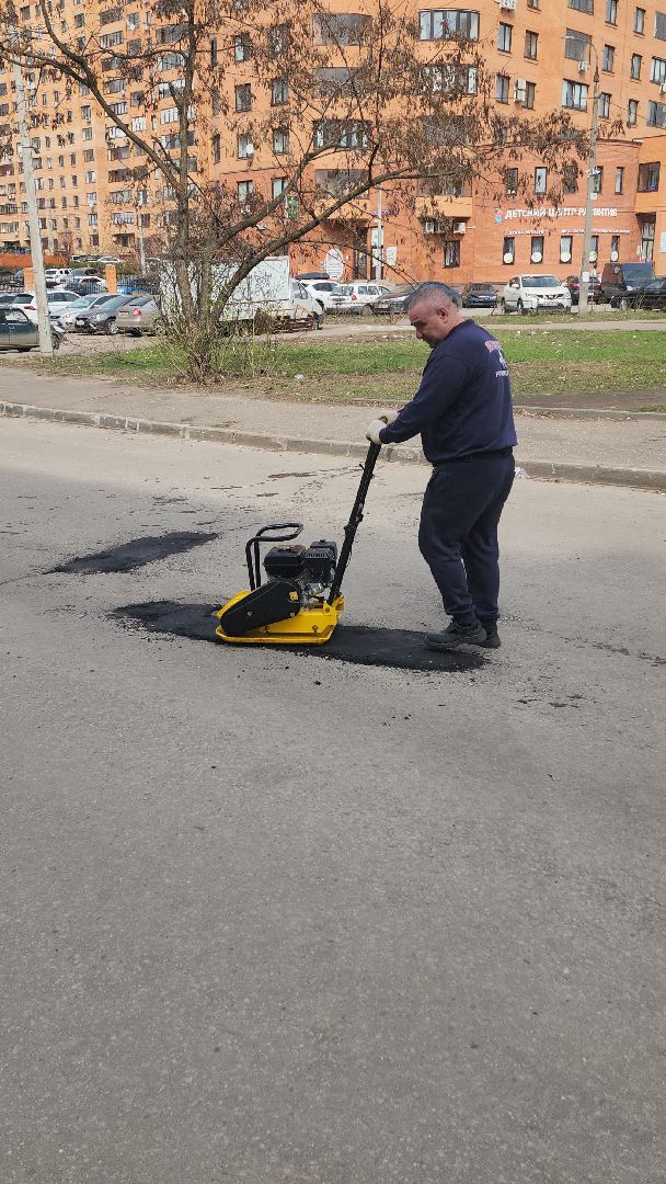 асфальт, ямочный ремонт, ямы, асфальтовое покрытие, борис аубакиров, Гагарина, Лацкова, Анохина, Гудкова,