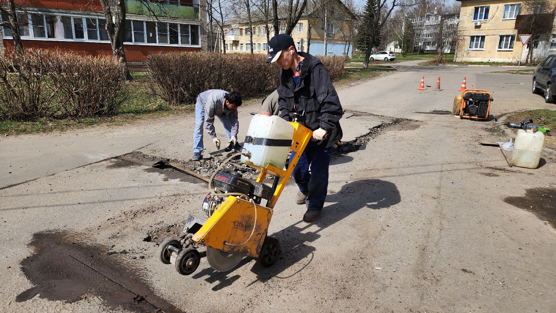 кашира, ремонт, дорожные службы, ямочный ремонт, оцифровка ям, асфальтовое покрытие,