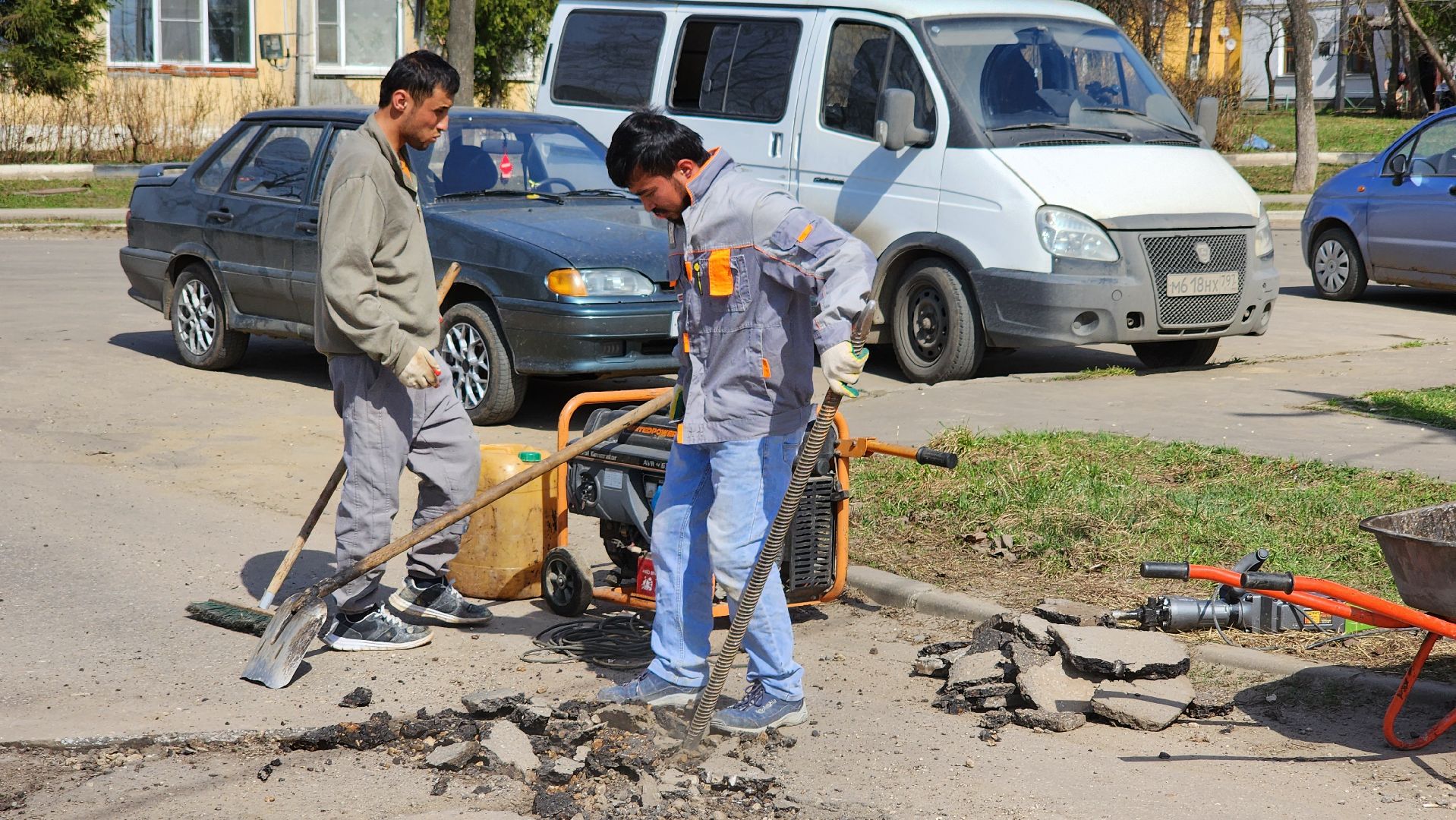 кашира, ремонт, дорожные службы, ямочный ремонт, оцифровка ям, асфальтовое покрытие,