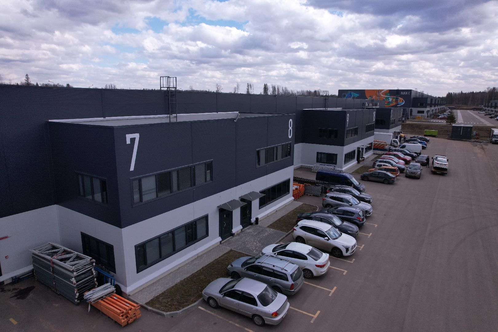 видео с коптера, бизнес, склад,